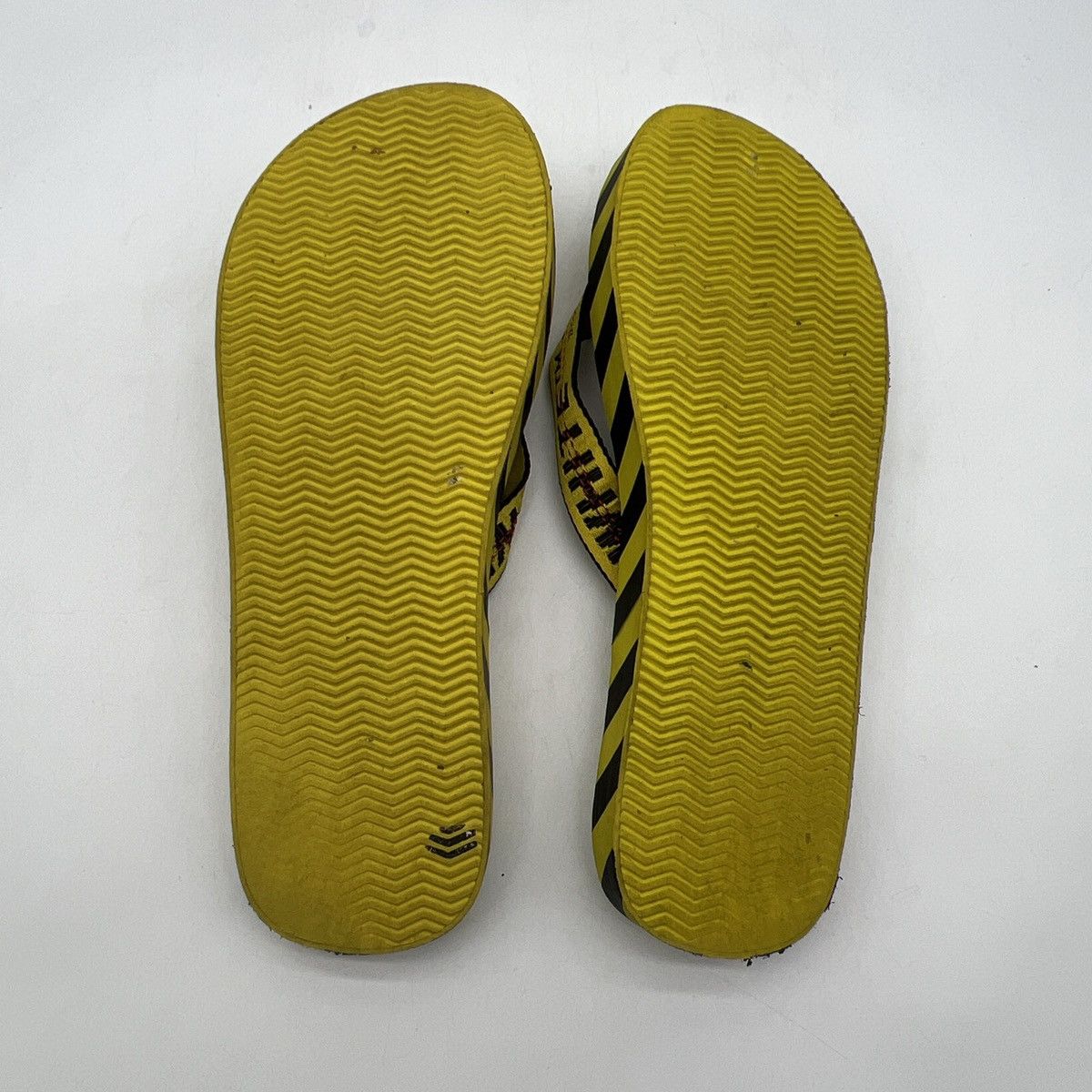 Off-White Off white industrial flip flops logo tape yellow Size US 12 / EU 45 - 7 Thumbnail