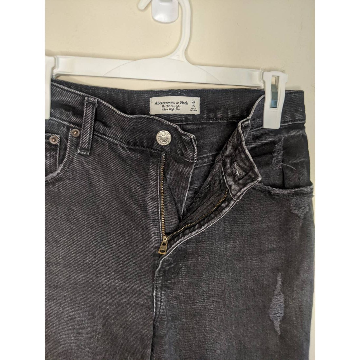 Abercrombie & Fitch Abercrombie & Fitch '90s Straight Ultra High Rise Jeans 26/2 Size 26" / US 2 / IT 38 - 4 Thumbnail