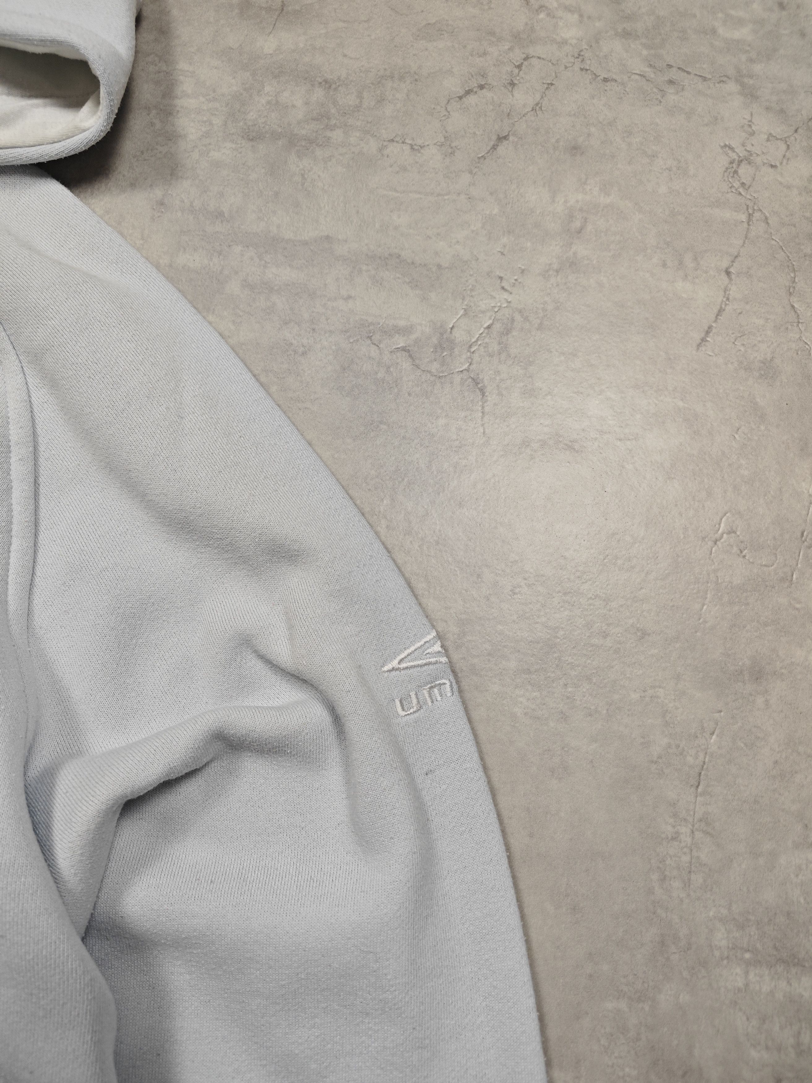 Umbro Umbro Vintage Hoodie Size US L / EU 52-54 / 3 - 3 Thumbnail
