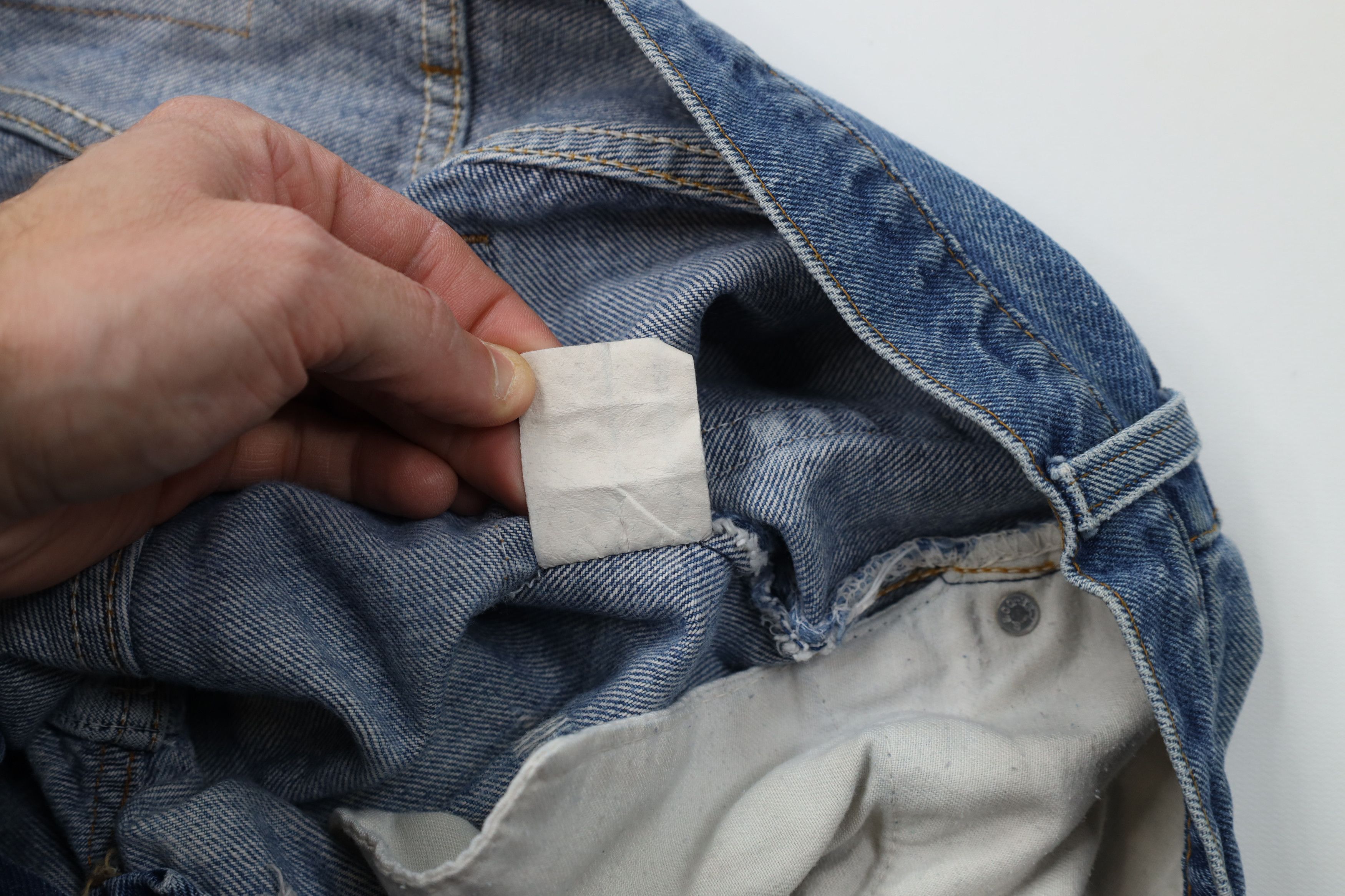 Levi's Vintage 70s 80s Levis 501xx Original Fit Denim Jeans USA Size US 32 / EU 48 - 11 Thumbnail