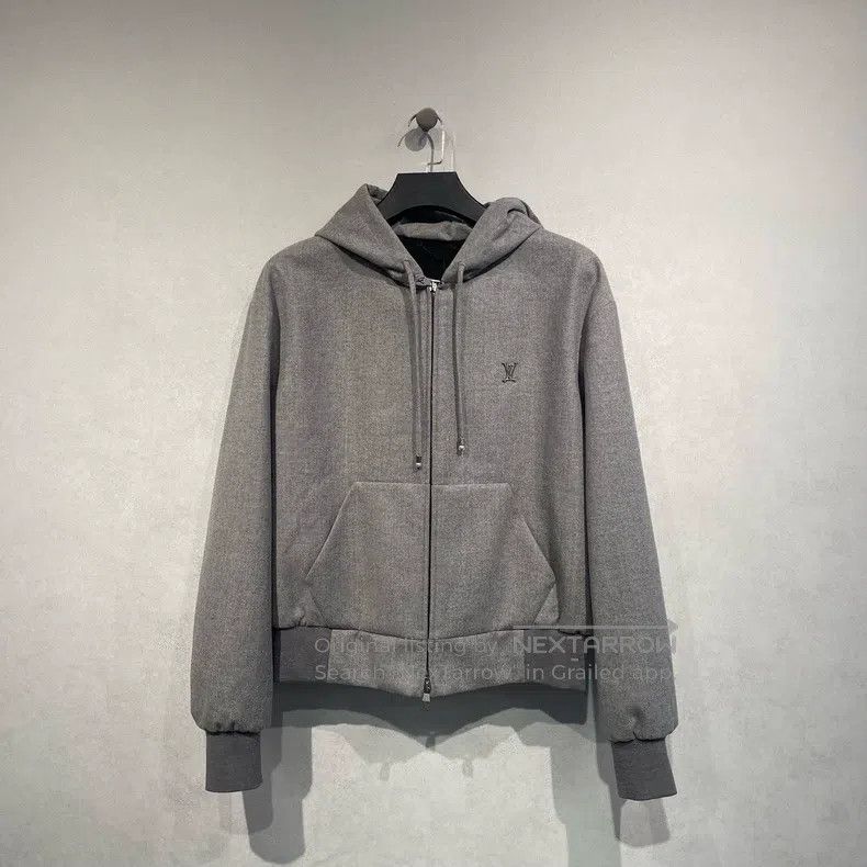 Louis Vuitton Louis Vuitton Logo monogram wool hooded zip jacket Size US L / EU 52-54 / 3 - 1 Thumbnail