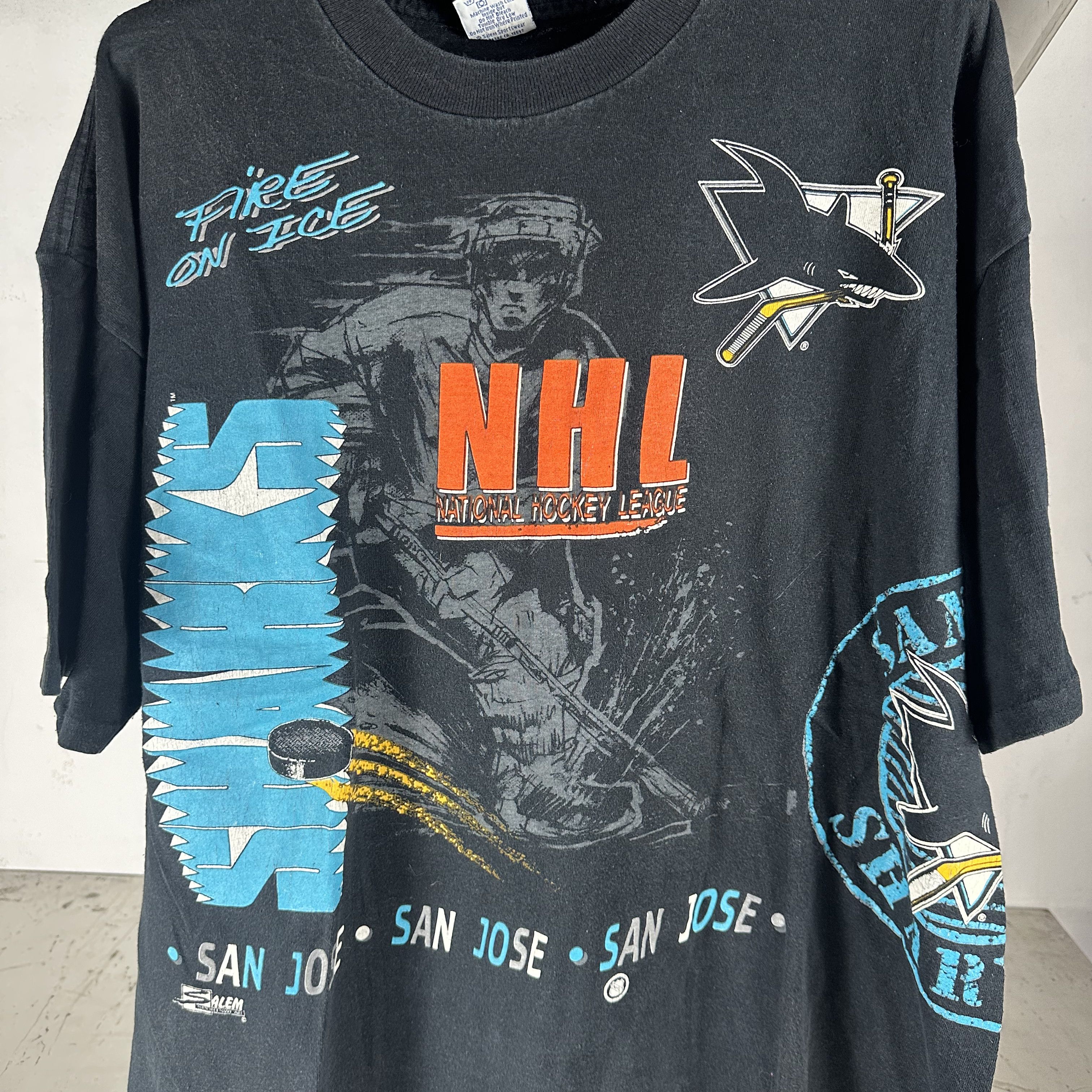 Vintage ​90s San Jose Sharks Fire On Ice NHL AOP Salem XL T-shirt Size US XL / EU 56 / 4 - 2 Thumbnail