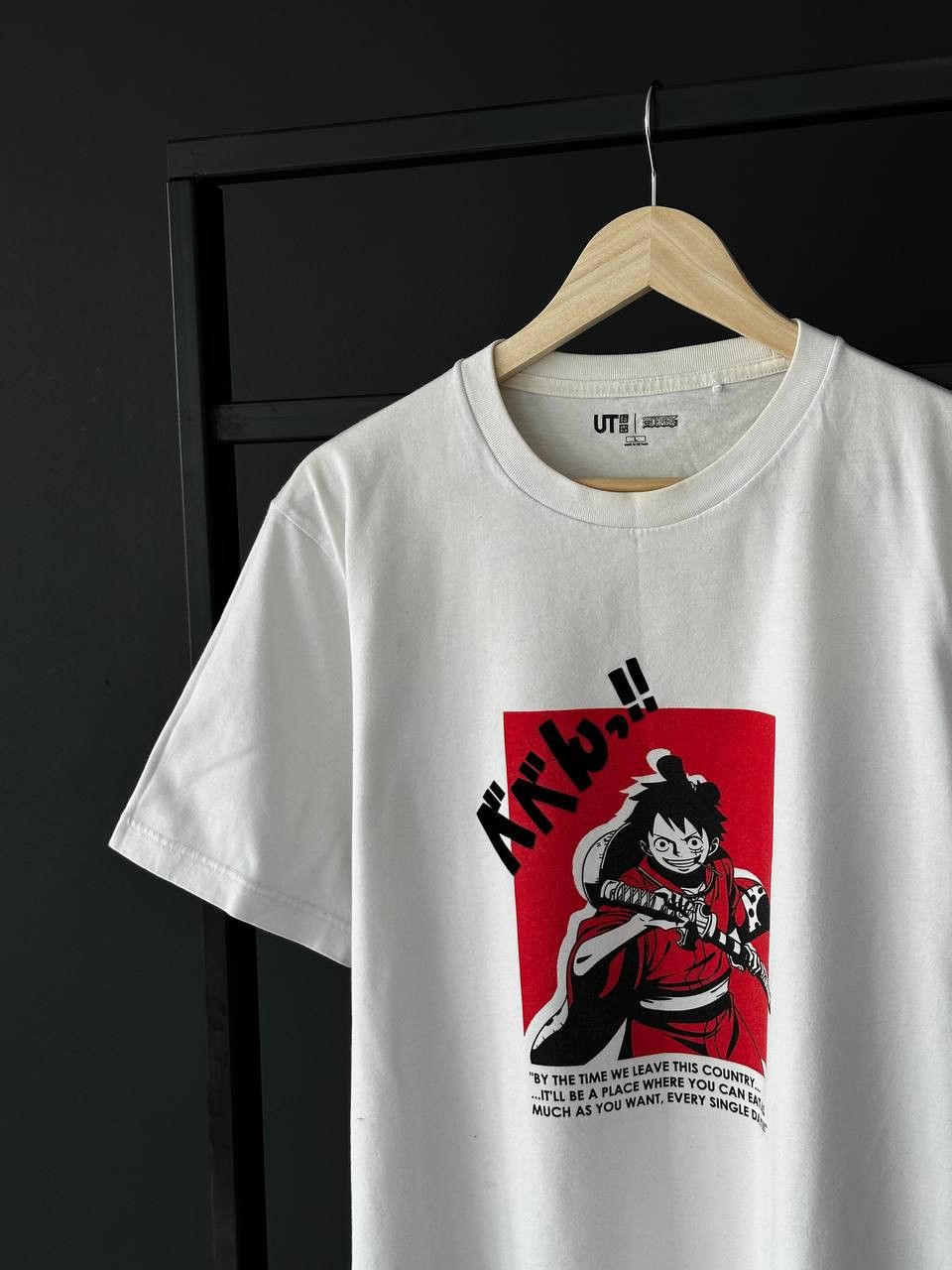 Anime × One Piece × Uniqlo UT Uniqlo One Piece Anime Luffy T-Shirt Size US L / EU 52-54 / 3 - 3 Thumbnail