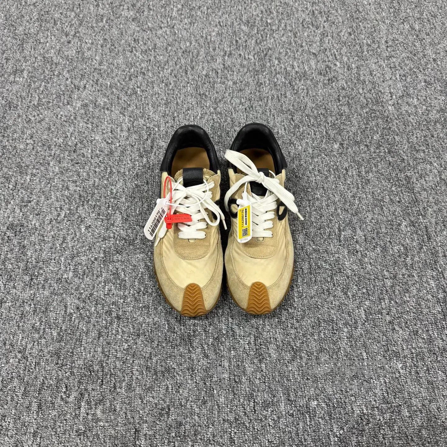 Loewe LOEWE Flow Runner; Lepi; Training Shoes; Agan Shoes| Size US 7 / EU 40 - 3 Thumbnail