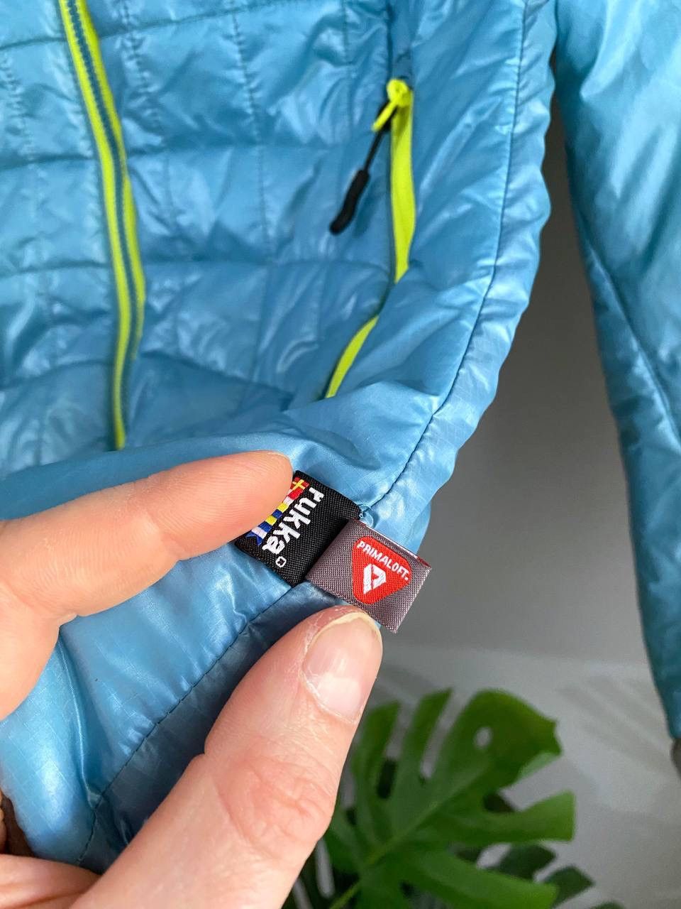 Other Rukka Women's Primaloft Insulated Hooded Jacket, Size 38/ M Size M / US 6-8 / IT 42-44 - 9 Thumbnail
