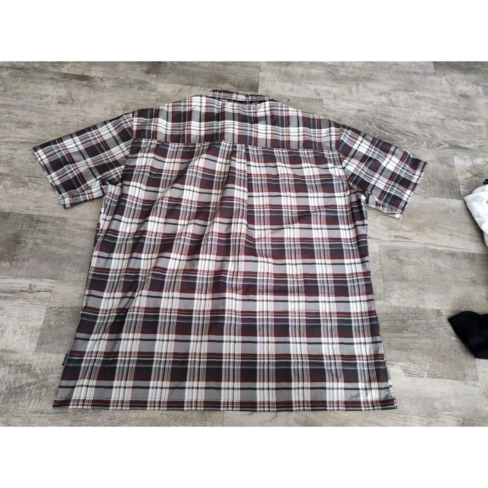 Vintage Kuhl Eluxur Mountain Grown Mens Button Up Shirt Sleeve Camp Shirt Plaid Size XXL Size US XXL / EU 58 / 5 - 2 Thumbnail
