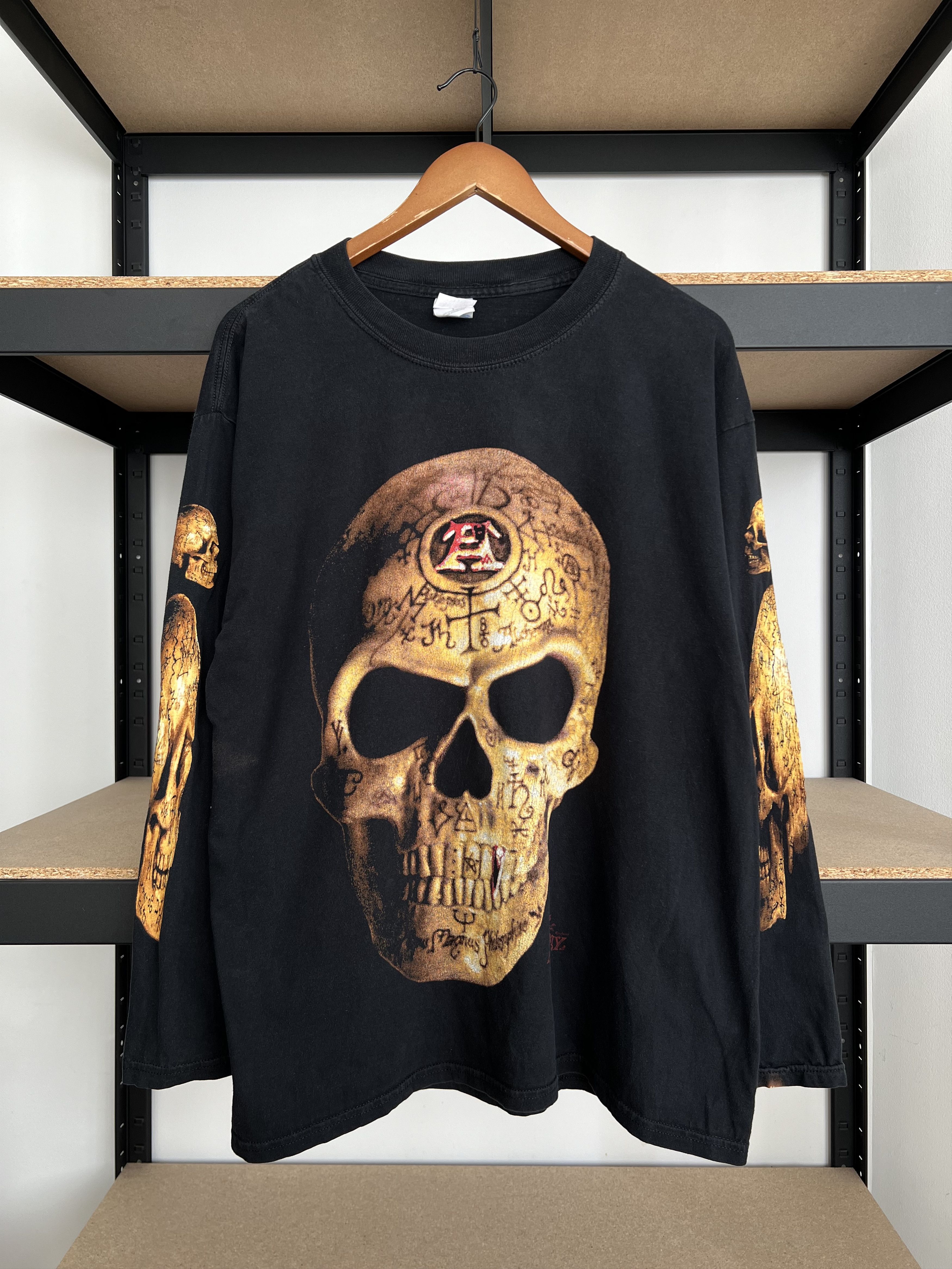 Vintage Vintage 90s Alchemy Gothic Omega Skull Long Sleeve T-shirt Size US L / EU 52-54 / 3 - 3 Thumbnail