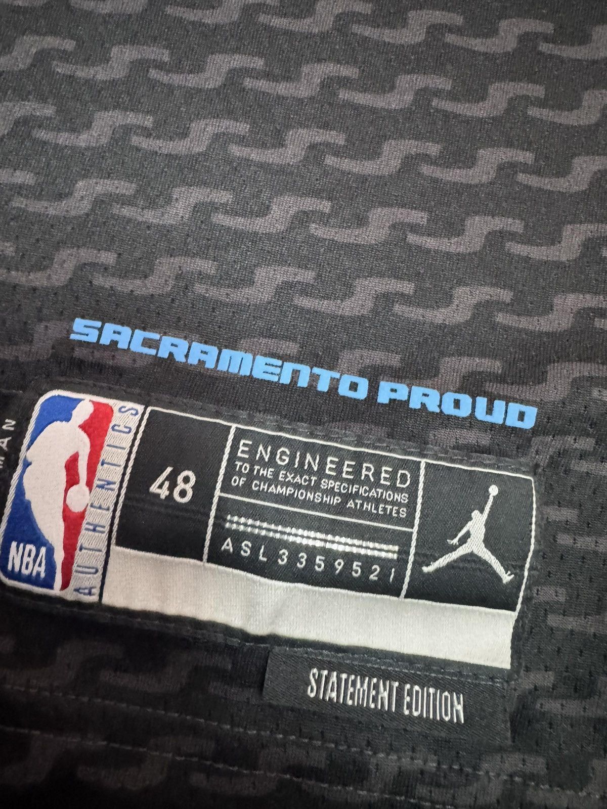 Nike Sacramento Kings Davion Mitchell #15 NBA Statement Jersey Size US L / EU 52-54 / 3 - 2 Thumbnail
