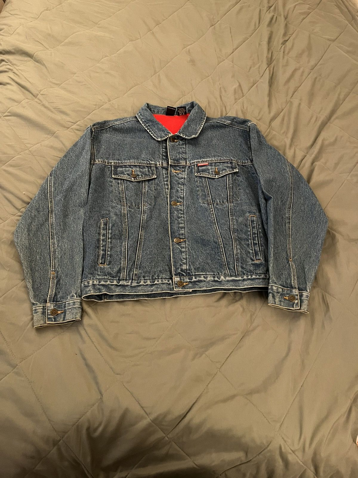 Vintage Marvin the Martian looney tunes denim jacket