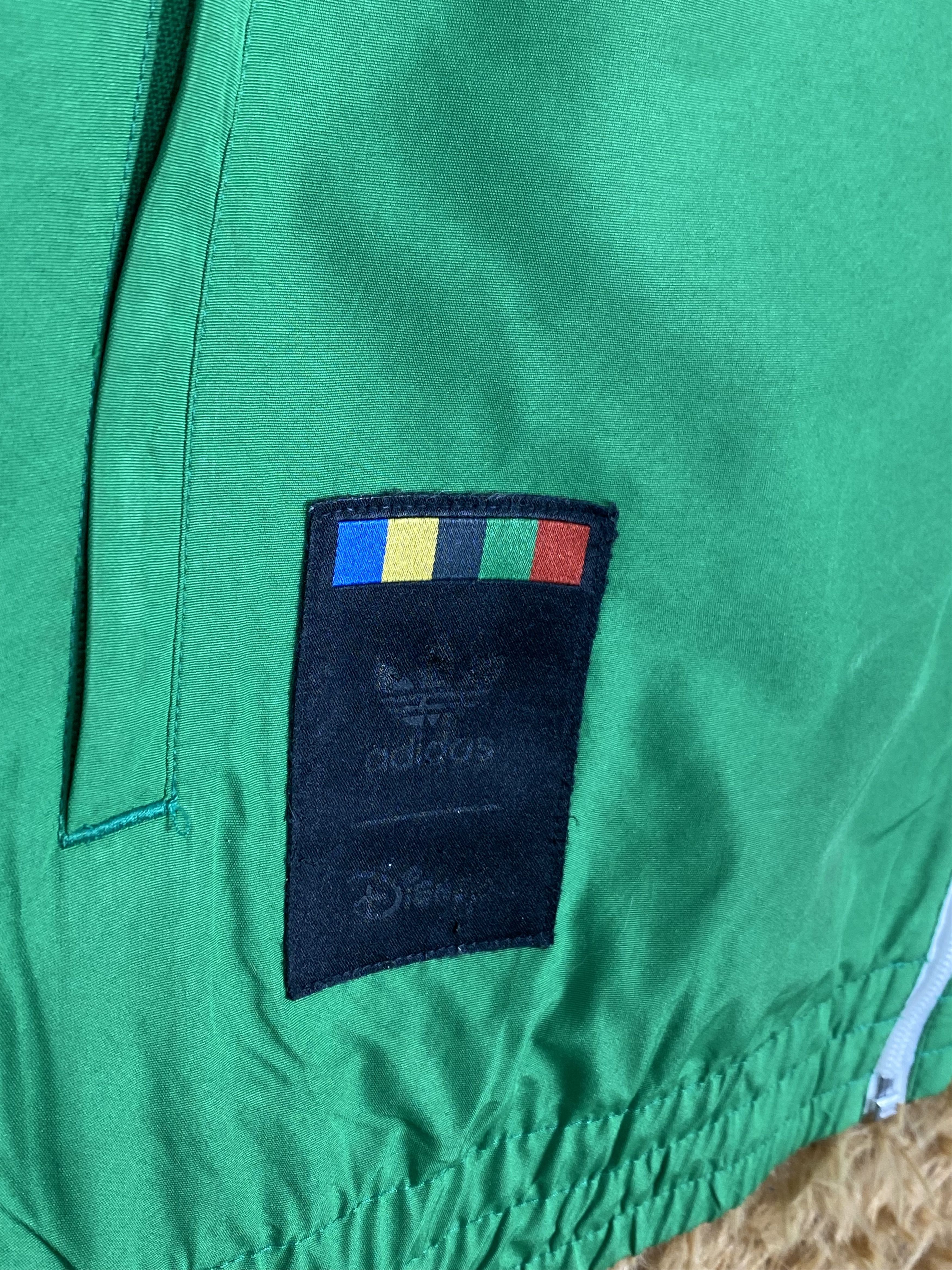 Adidas × Disney Vintage Adidas X Disney 3 Stripe Trefoil Jacket PJ2525 Size US L / EU 52-54 / 3 - 4 Thumbnail