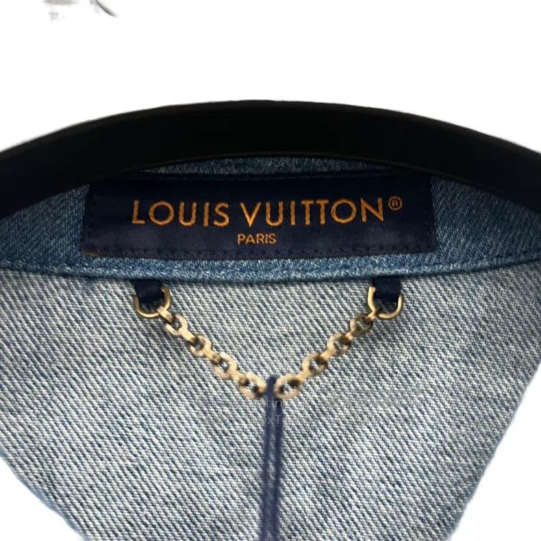 Louis Vuitton Louis Vuitton Blue striped full-print polo long sleeve Size US M / EU 48-50 / 2 - 6 Thumbnail
