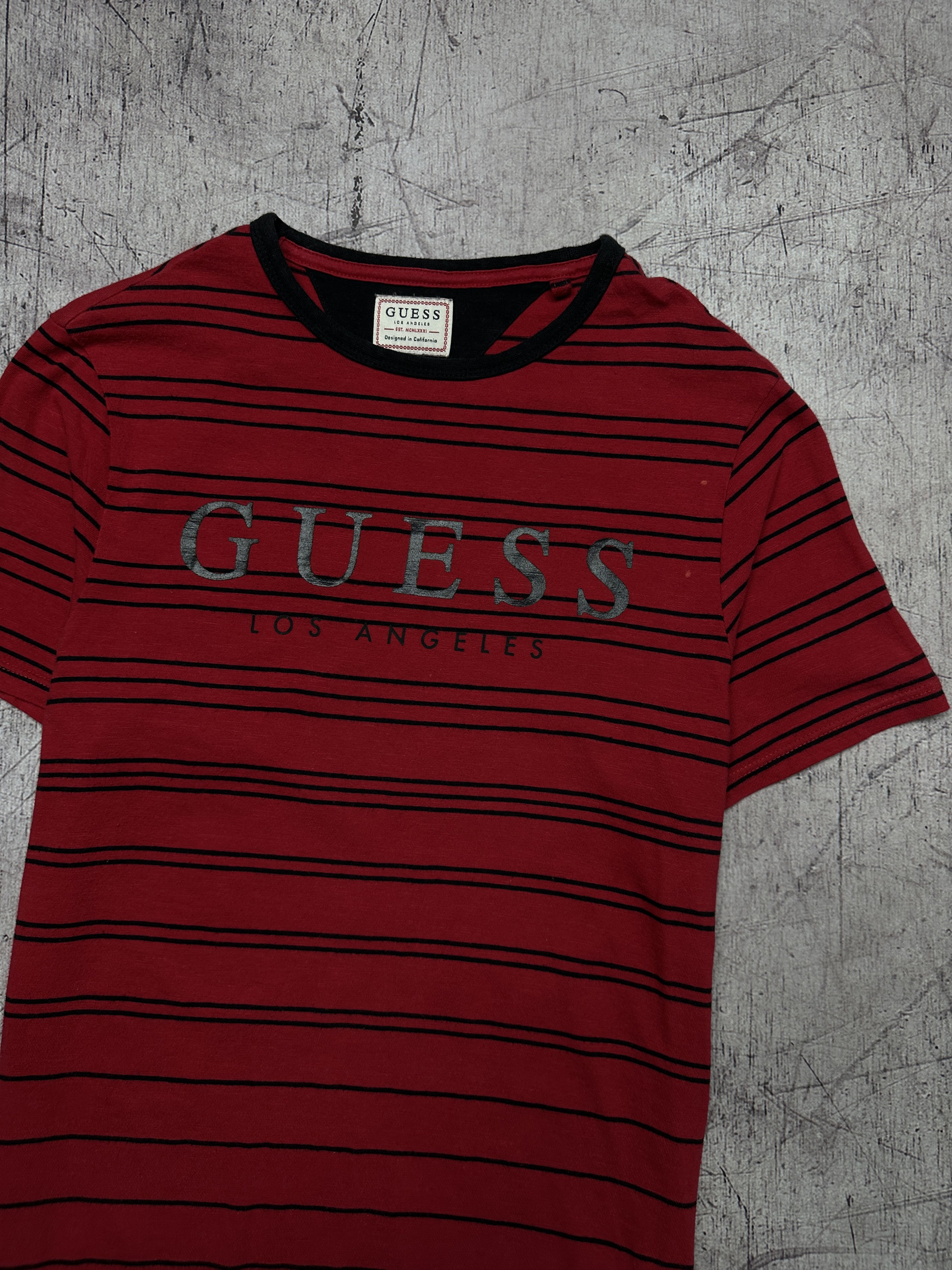Guess Guess Vintage Mens Center Logo Striped T-Shirt Size US S / EU 44-46 / 1 - 2 Thumbnail
