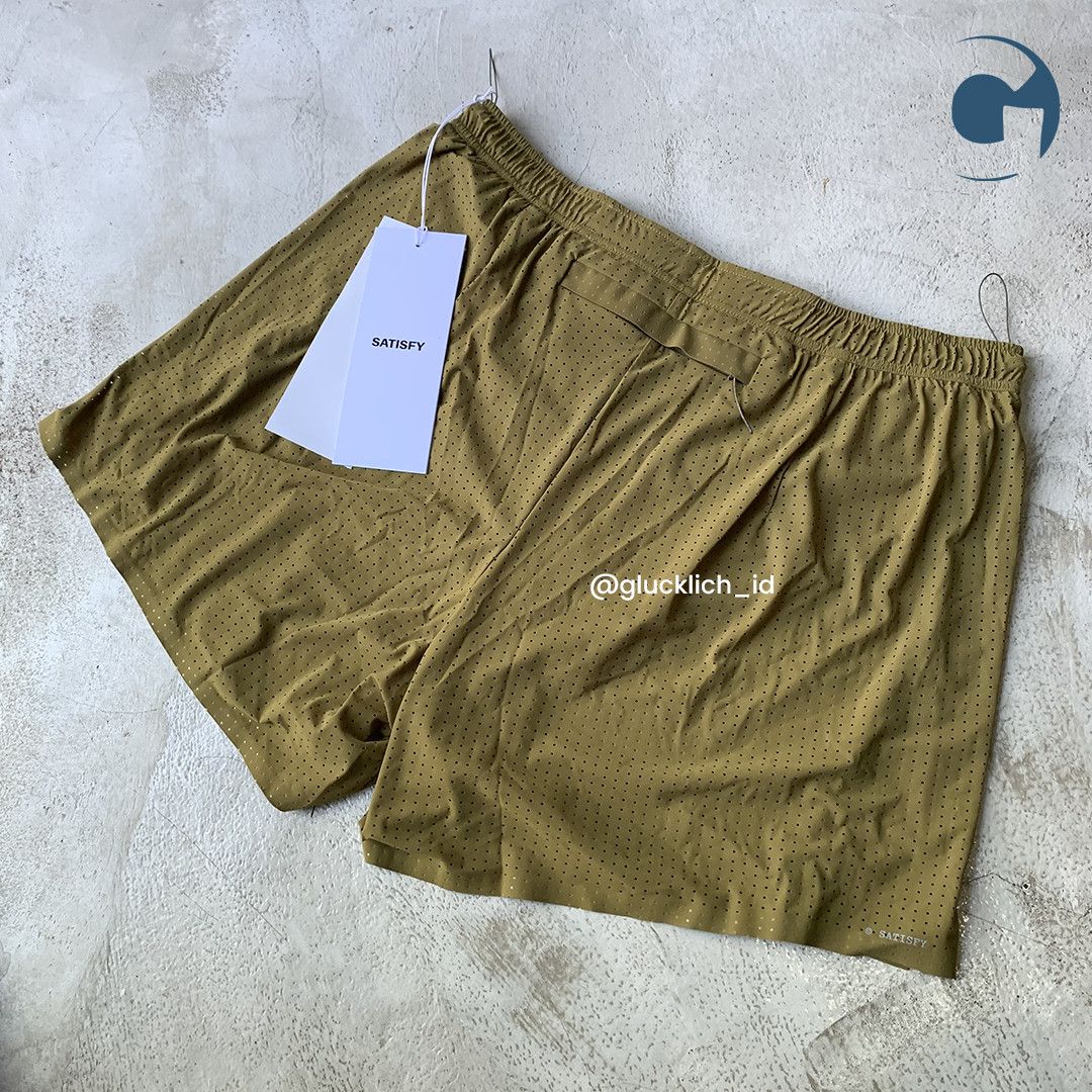 Satisfy Satisfy, Space-O 5" Shorts in Nutria Size US 40 / EU 56 - 4 Thumbnail