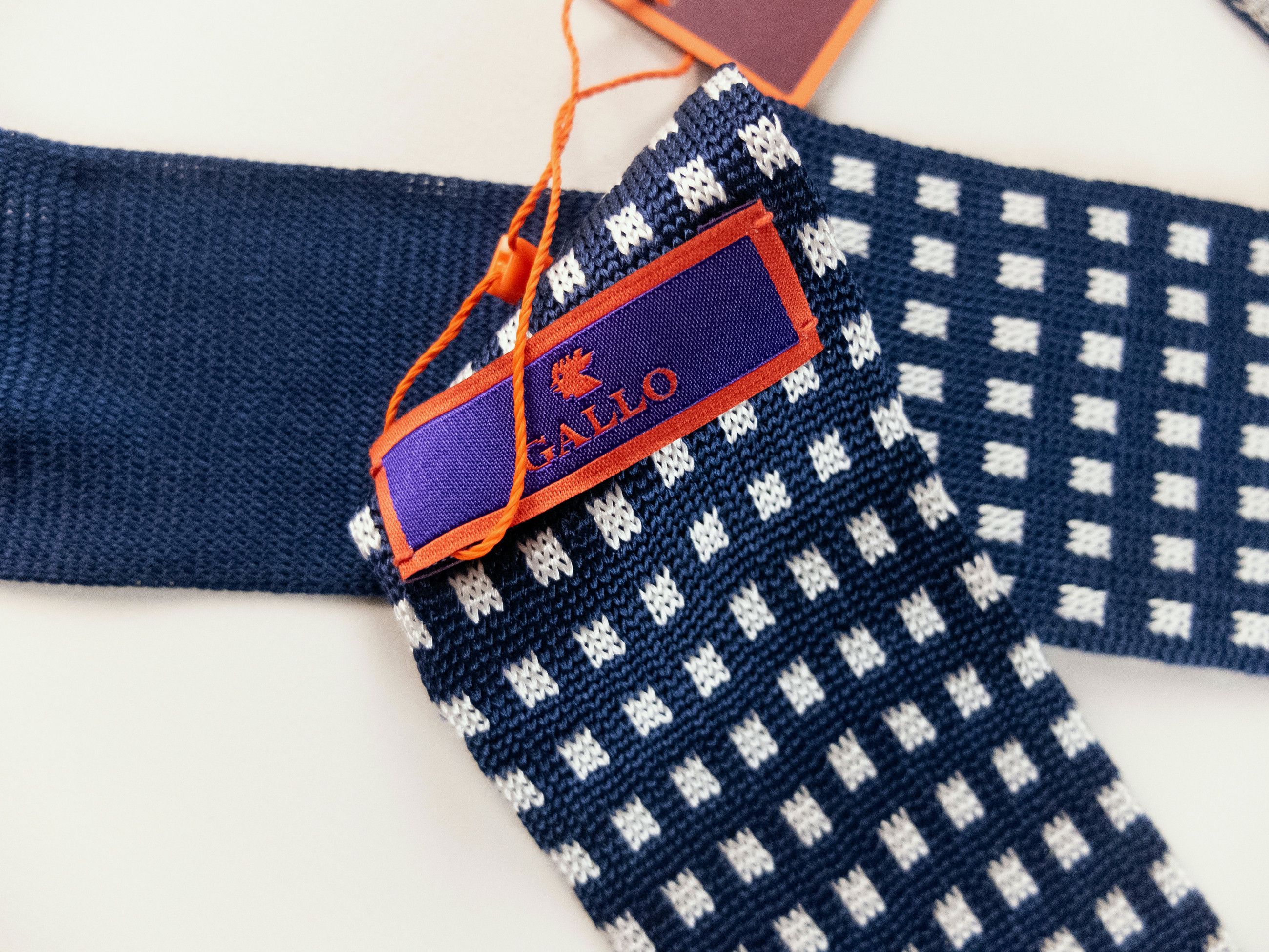 Other GALLO navy blue & white square motif knit skinny silk tie Size ONE SIZE - 4 Thumbnail