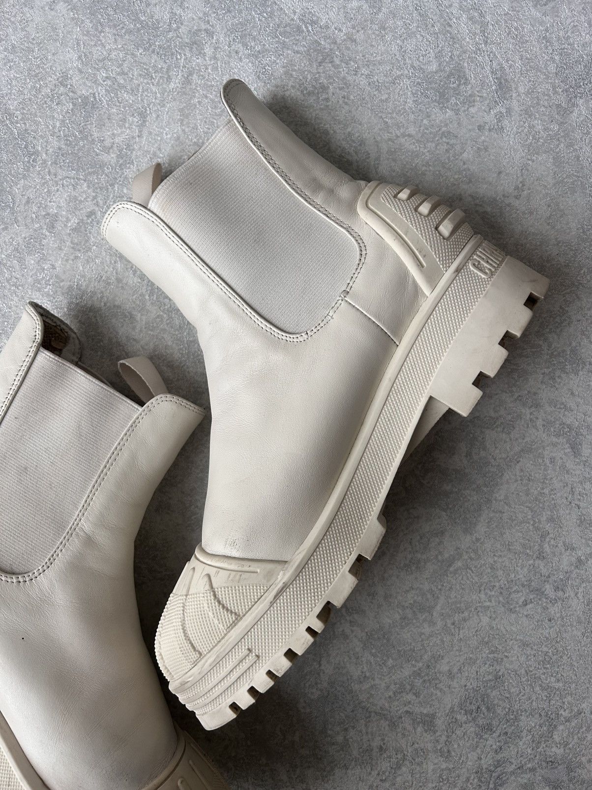 Dior Christian Dior Leather Chelsea Ankle Boots Size US 7 / IT 37 - 13 Thumbnail
