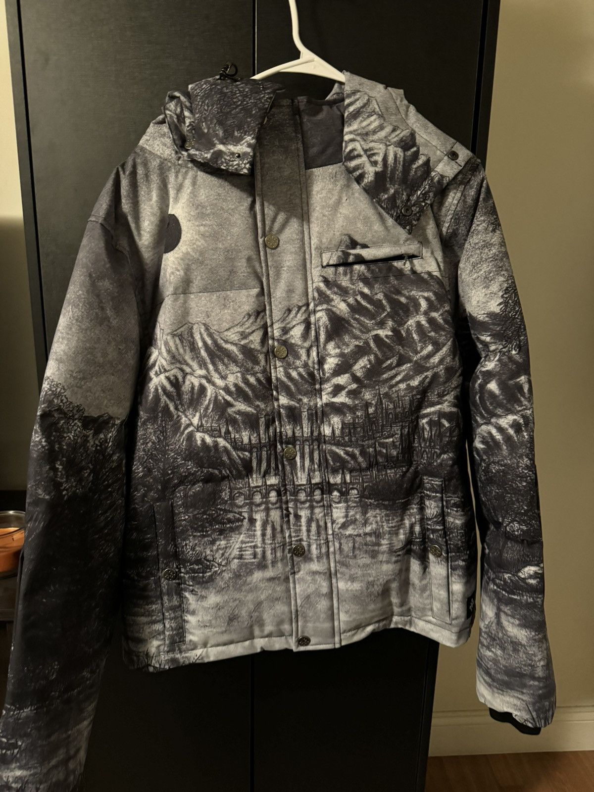 Jakischrist Darkrealm Puffer Jacket