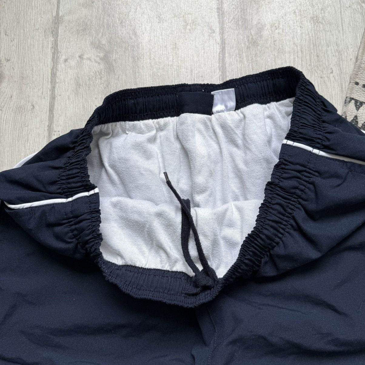 Reebok Vintag Reebok Long short Y2K loose fit Japanese logo Size US 34 / EU 50 - 7 Thumbnail