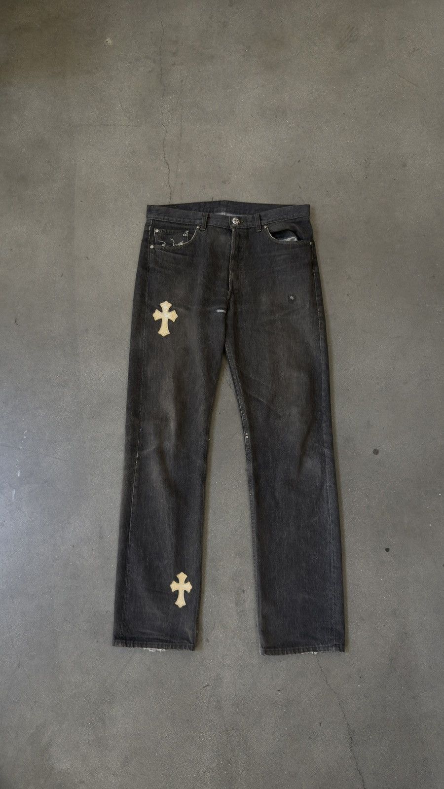 Chrome Hearts RARE!!! CHROME HEARTS LEVI'S BLACK DENIM "GOLD CROSSES" Size US 33 - 1 Thumbnail