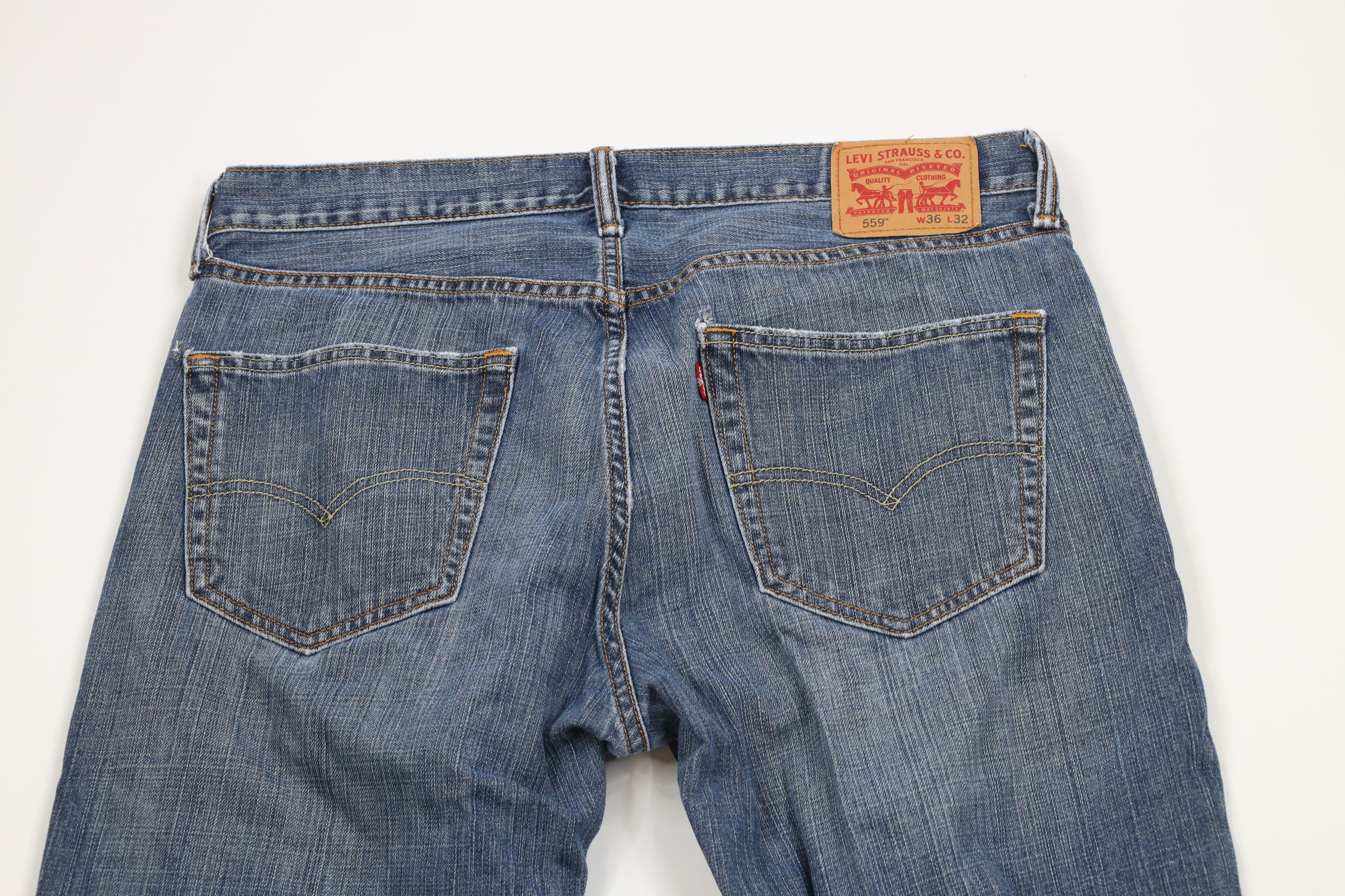 Levi's × Vintage Vintage Y2K Levis 569 Relaxed Straight Leg Denim Jeans Blue Size US 36 / EU 52 - 12 Thumbnail