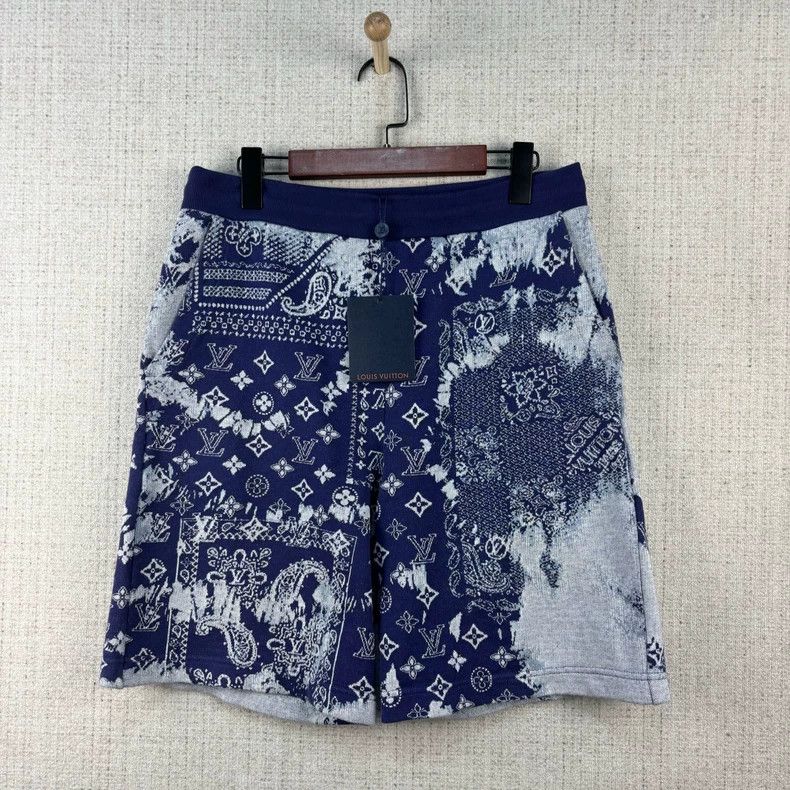 Louis Vuitton Louis Vuitton size m Full Logo printed cashew flower tie-dy Size US 28 / EU 44 - 1 Thumbnail