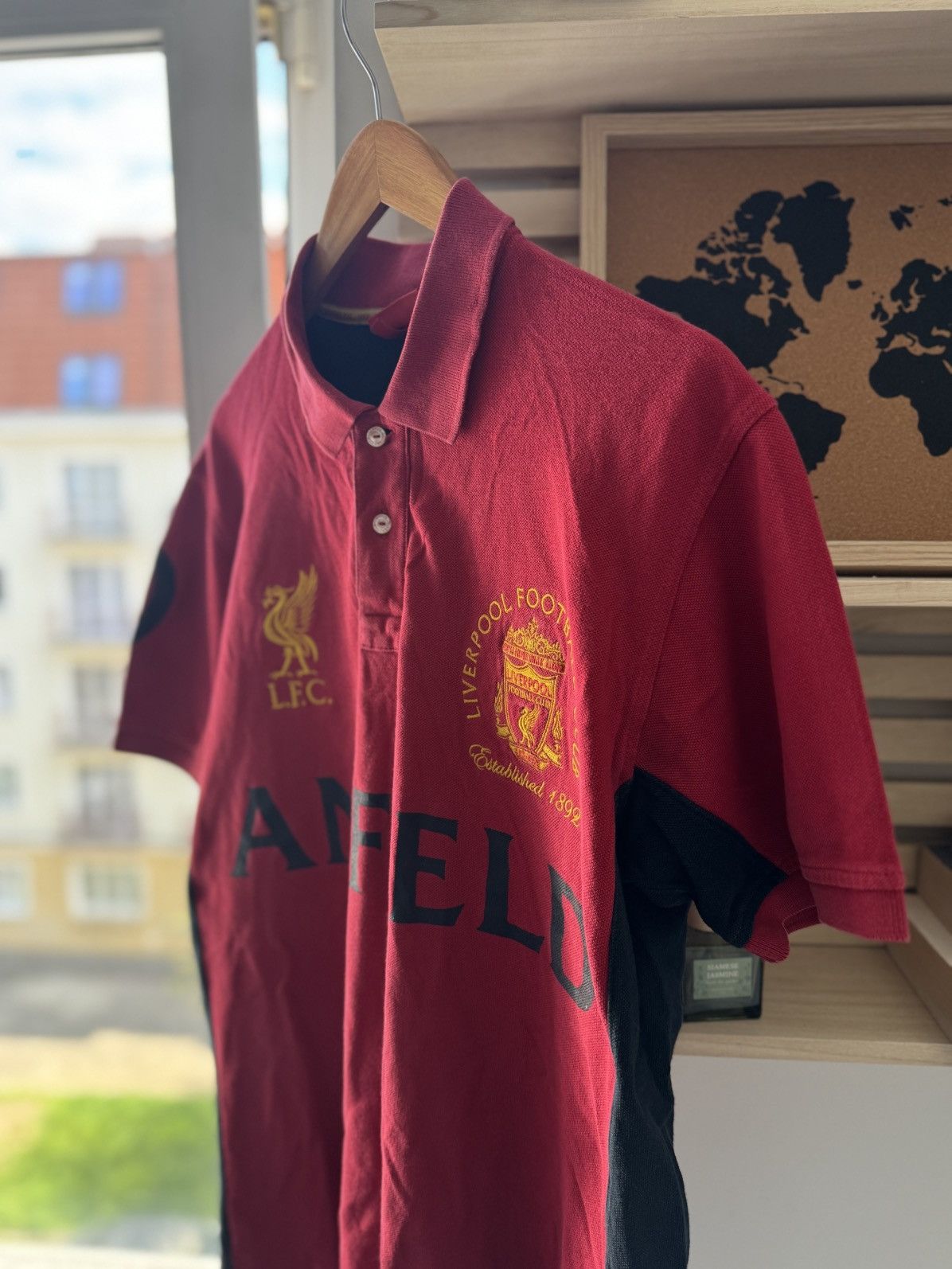 Other Liverpool Anfield Polo Soccer Jersey Size US L / EU 52-54 / 3 - 2 Thumbnail