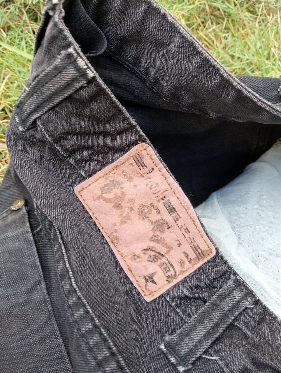 Japanese Brand VINTAGE JAPANESE BECAUSE JEANS Size US 32 / EU 48 - 8 Thumbnail