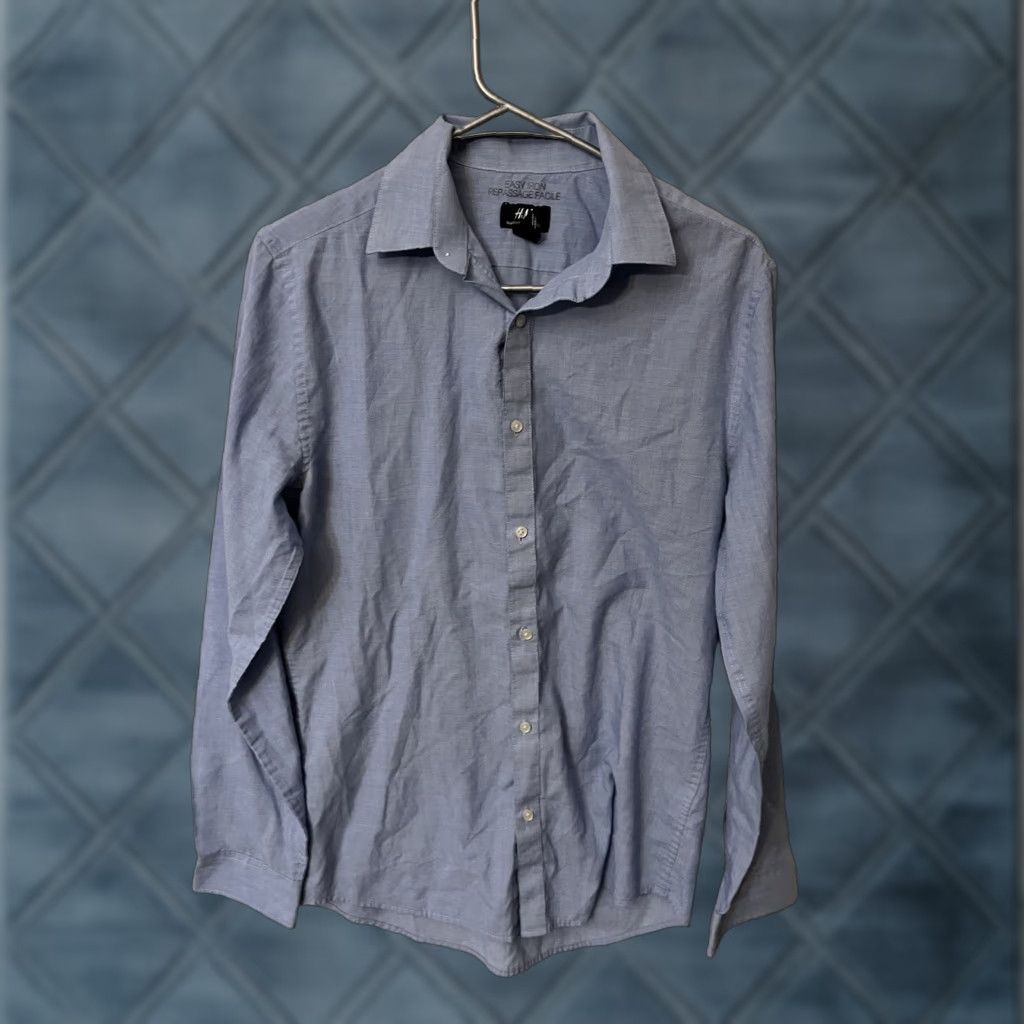 H&M H&M Button-Up Shirt Slim Fit Blue Long Sleeve Size Small Men Classic Casual Shirt Regular Size Small Blue Slim Fit Button-Front Mens Size 36R - 1 Thumbnail