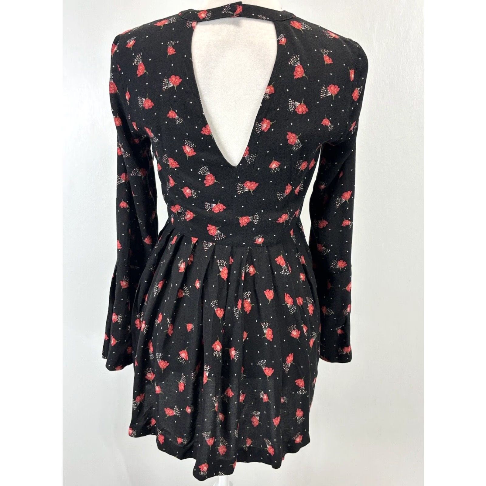 Free People Free People Floral Mini Dress Long Sleeve Plunge Cutout Size 0 Multicolor Womens Size XS / US 0-2 / IT 36-38 - 3 Thumbnail