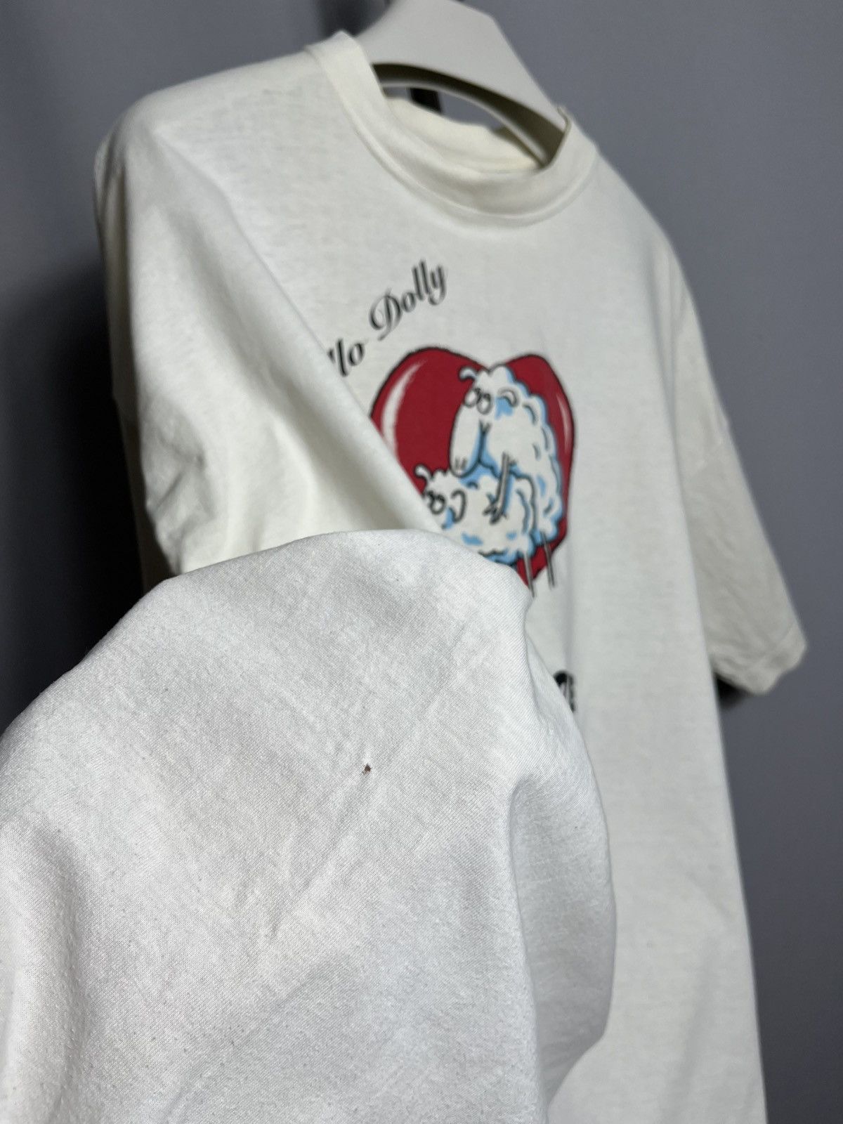 Vintage Greenpeace Hello Dolly Make Love Not Clones. Rare t-shirt Size US XXL / EU 58 / 5 - 9 Thumbnail