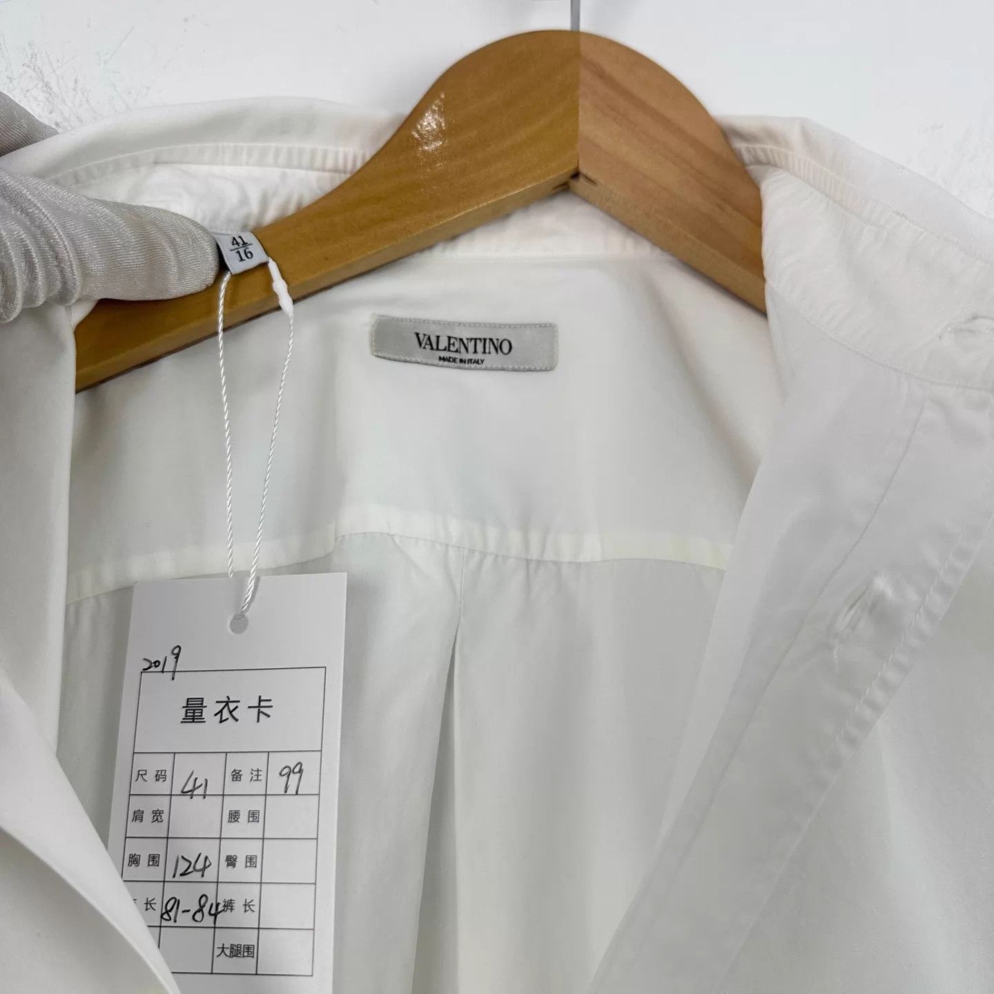Valentino Valentino Oversized Large Logo Print Shirt 41 L Size US L / EU 52-54 / 3 - 3 Thumbnail