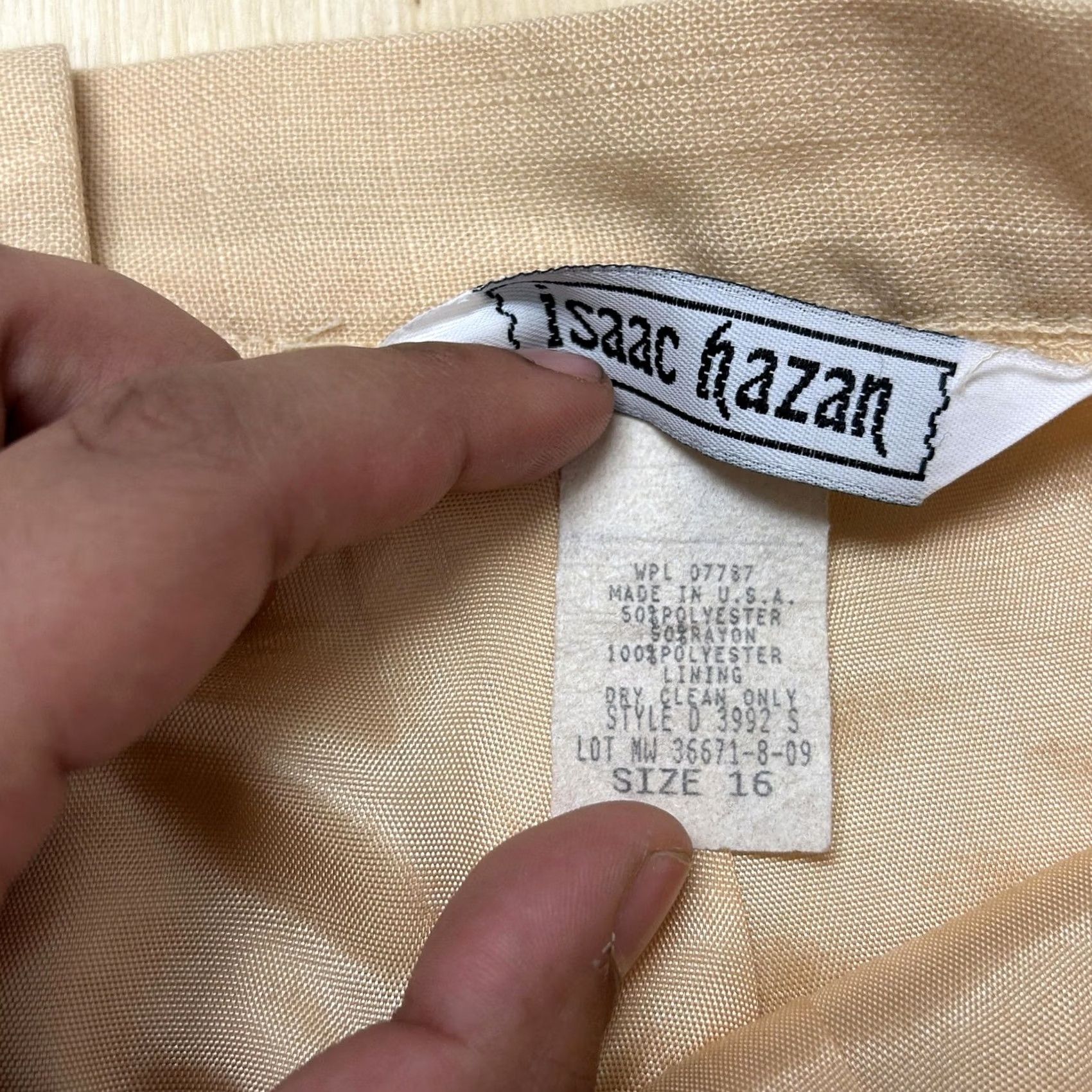 Vintage VINTAGE Isaac Hazan Skirt Womens 16 Beige Solid Pencil Knee Length Lined Work Size 38" / US 16 / IT 52 - 5 Thumbnail