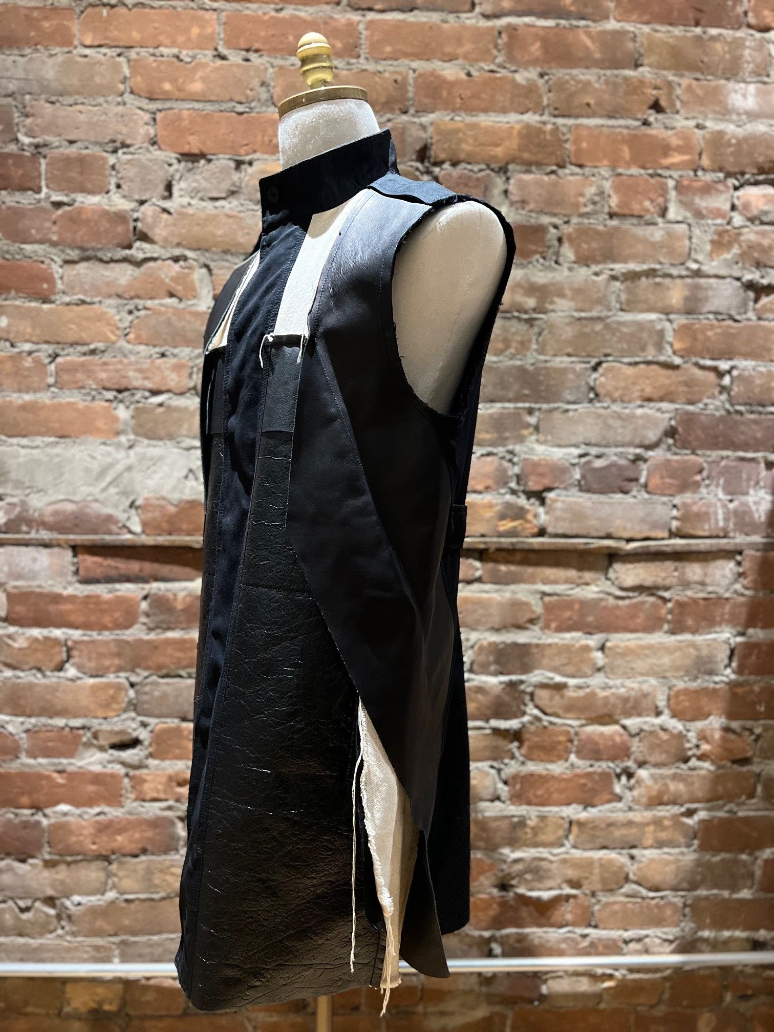 Rick Owens Rick Owens Mainline Mock Neck Leather Vest Size US M / EU 48-50 / 2 - 5 Thumbnail