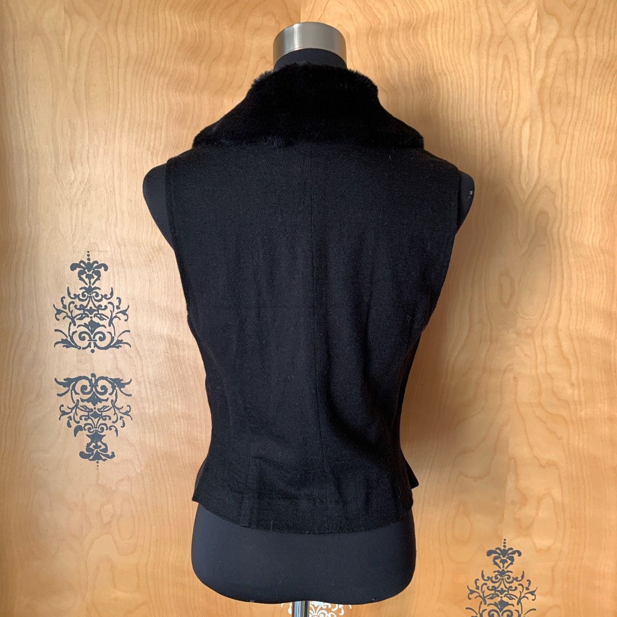 Vintage Vintage 90s Silk Fur Lined Button-Up Vest Size M / US 6-8 / IT 42-44 - 4 Thumbnail