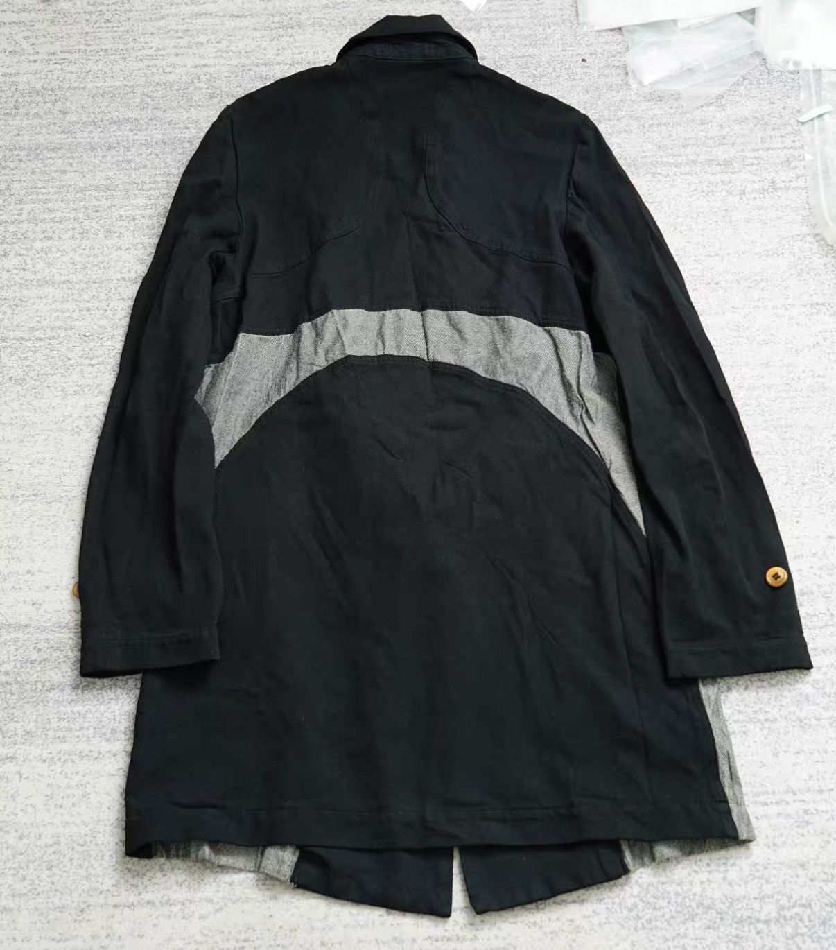 Comme des Garcons Comme des Garçons Polyester Paneled Mid-Long Coat Size US S / EU 44-46 / 1 - 5 Thumbnail
