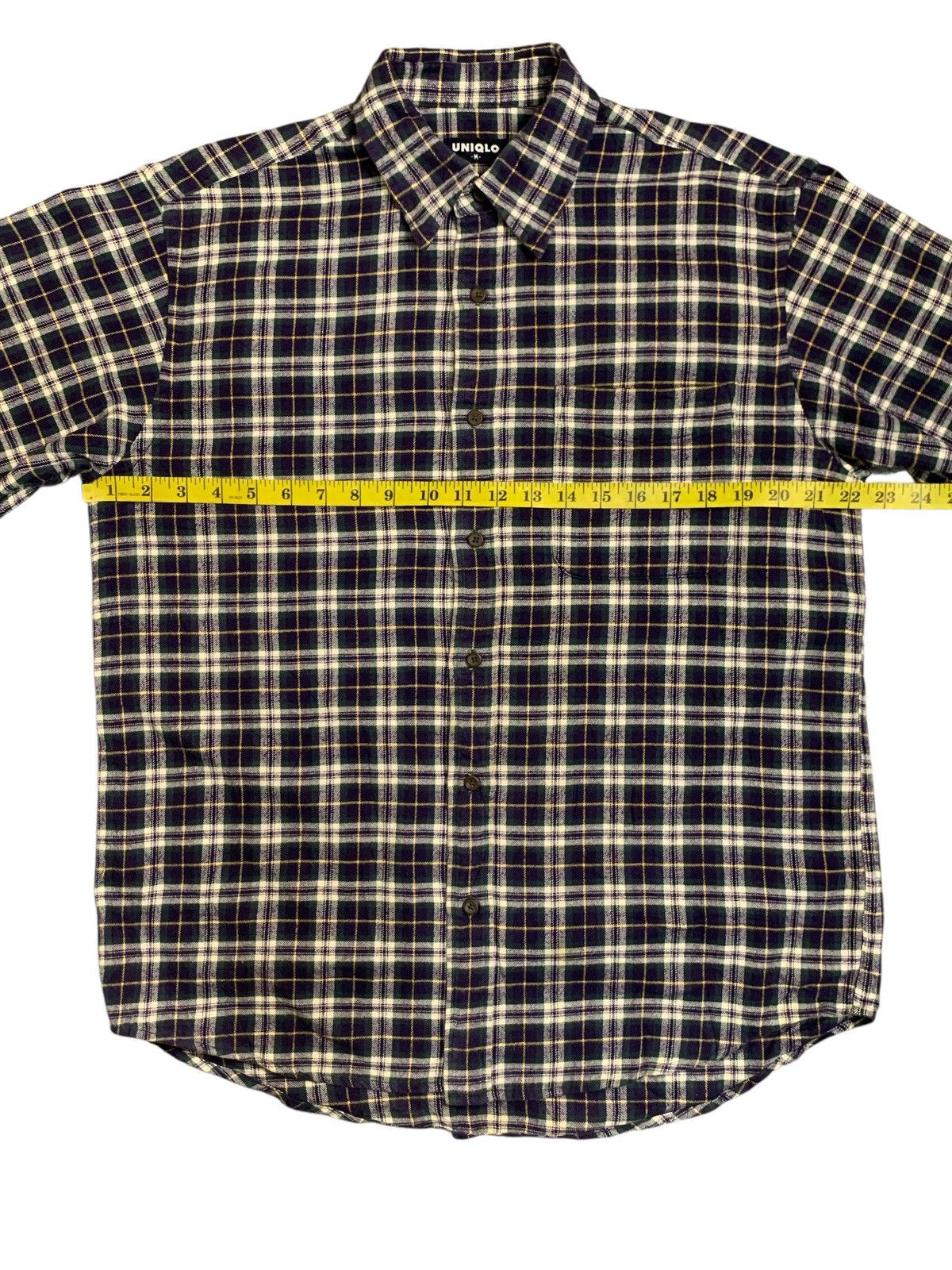 Uniqlo Rare Design Uniqlo Single Pocket Button Ups Shirt Size US M / EU 48-50 / 2 - 7 Thumbnail