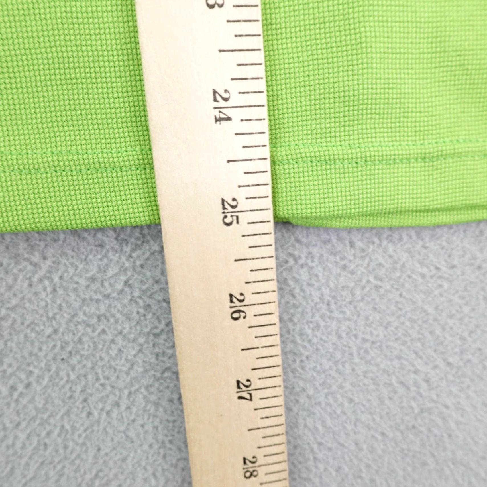 Patagonia Patagonia Shirt Women Small Green Capilene 2 Midweight Baselayer Top Shirt Women Small Green Capilene 2 Midweight Baselayer Performance Top Size S / US 4 / IT 40 - 7 Thumbnail