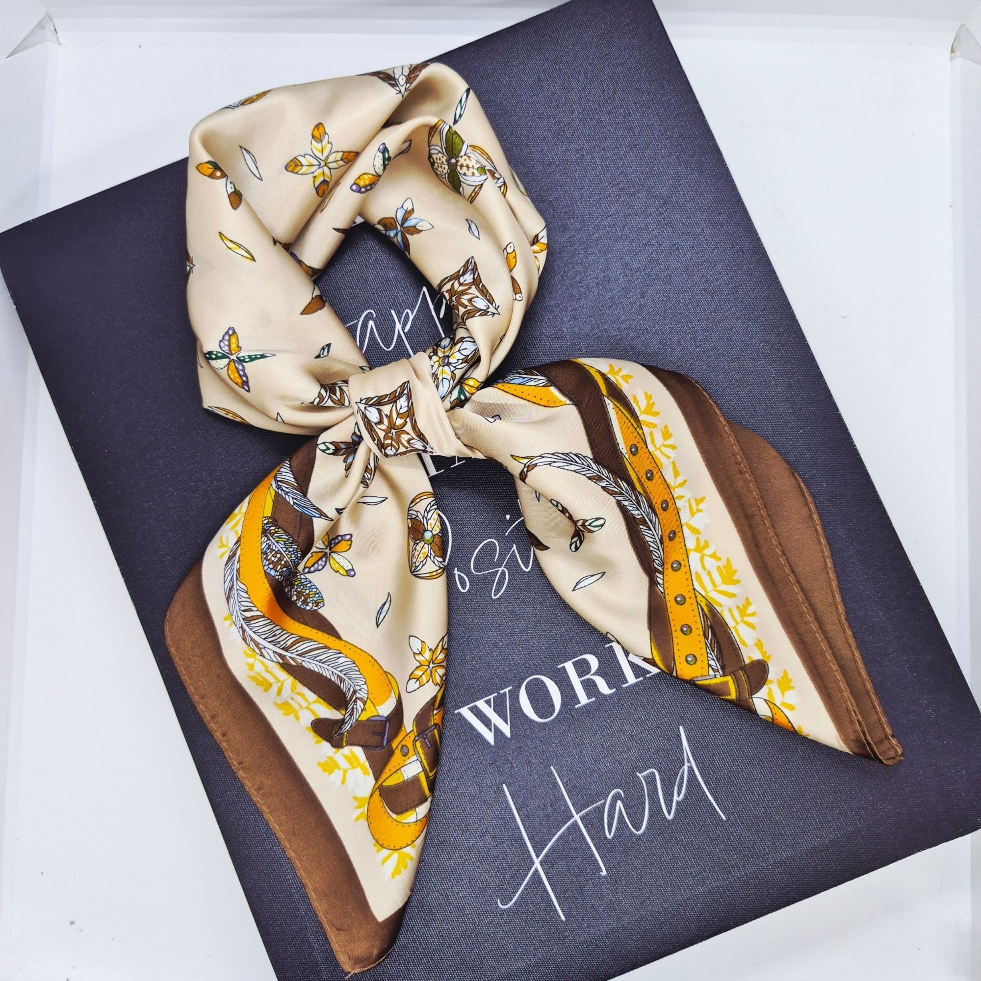 Other New Elegant Bandana Feathers Beige Brown Scarf Classic Wrap Size ONE SIZE - 2 Thumbnail