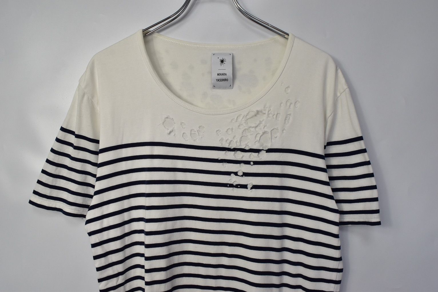 Maison MIHARA YASUHIRO MIHARA YASUHIRO/damaged stripe t-shirt/21496 - 0373 60 Size US L / EU 52-54 / 3 - 3 Thumbnail