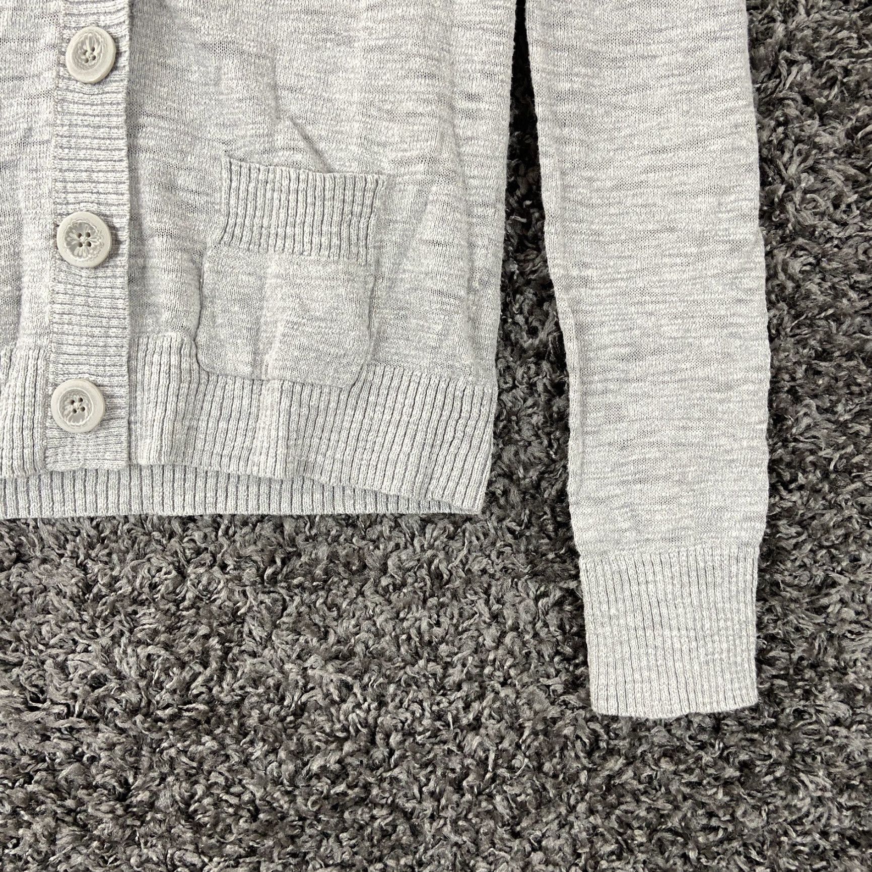 Mossimo MOSSIMO SUPPLY CO Cardigan Sweater Women's XS Gray Long Sleeve Button Up Cardigan Womens XS Gray Buttoned Knit Subtle 90s? Size XS / US 0-2 / IT 36-38 - 2 Thumbnail