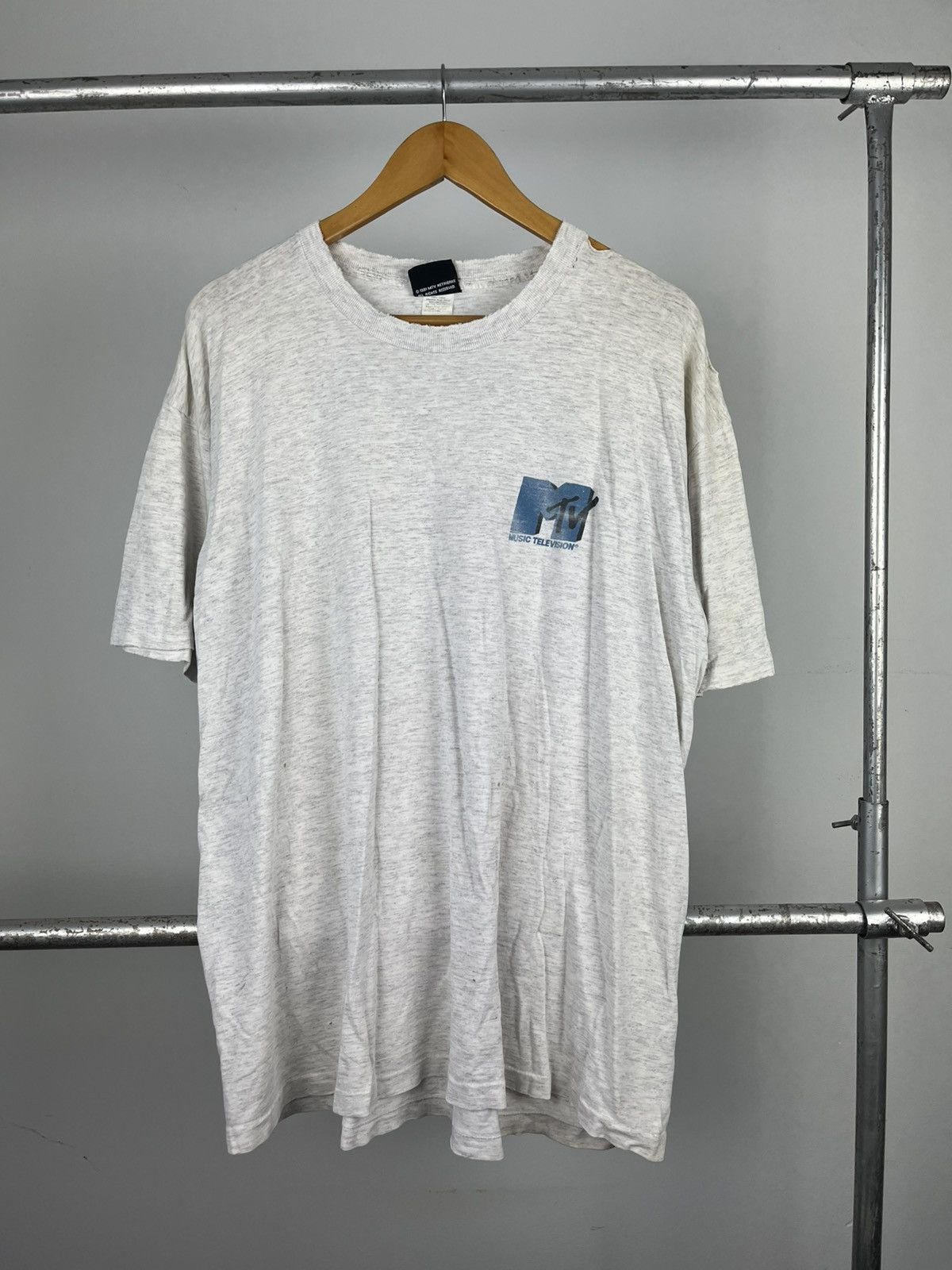 Vintage MTV Size US XL / EU 56 / 4 - 1 Thumbnail