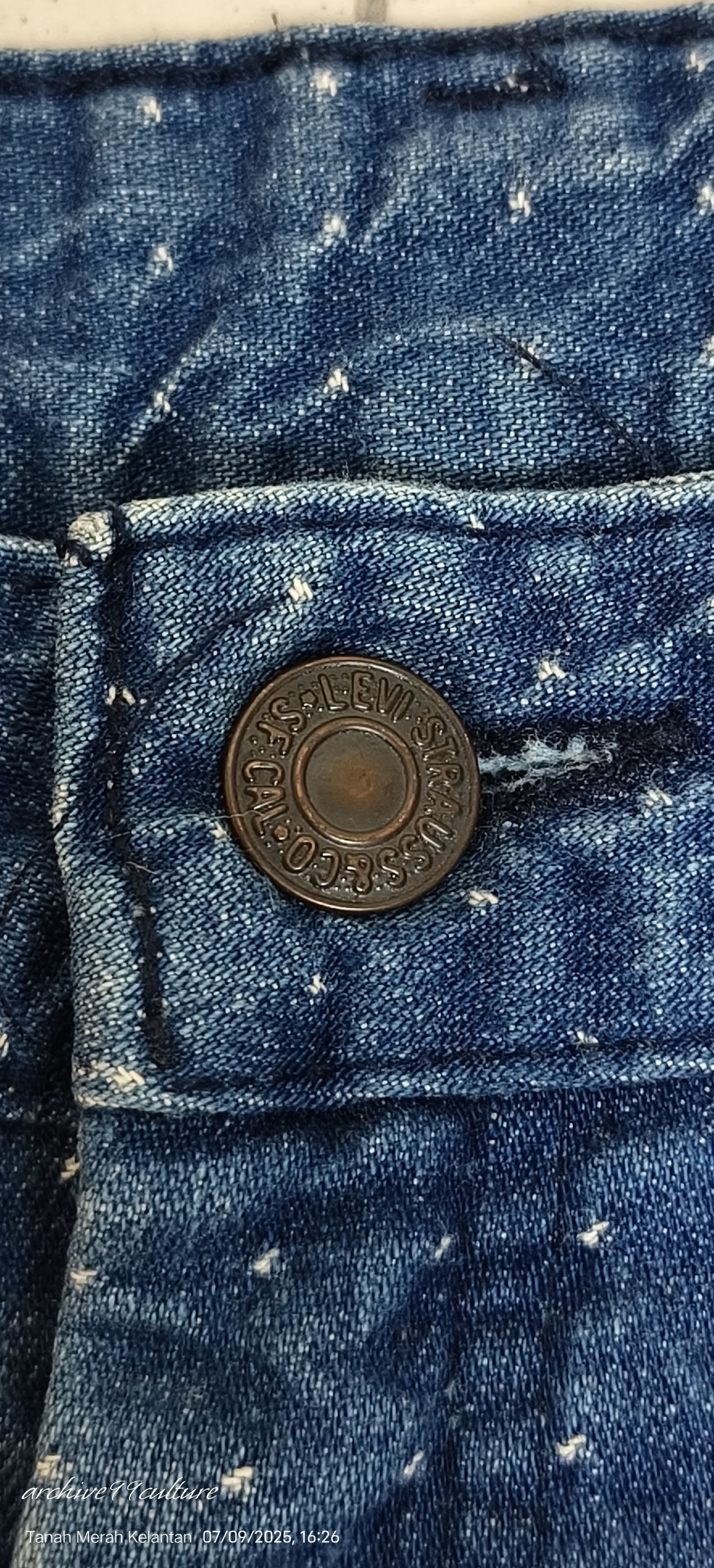 Levi's Vintage 90's Levi's Misses Snow high rise tapered jeans Size 28" / US 6 / IT 42 - 11 Thumbnail