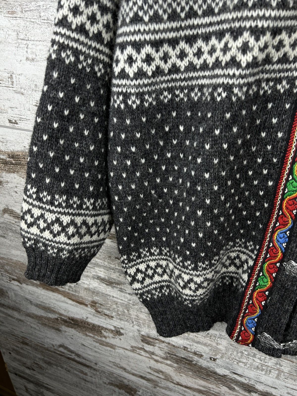 Japanese Brand × Vintage Vintage Norway Style Metal Clasp Striped Knit Cardigan y2k Size US M / EU 48-50 / 2 - 4 Thumbnail