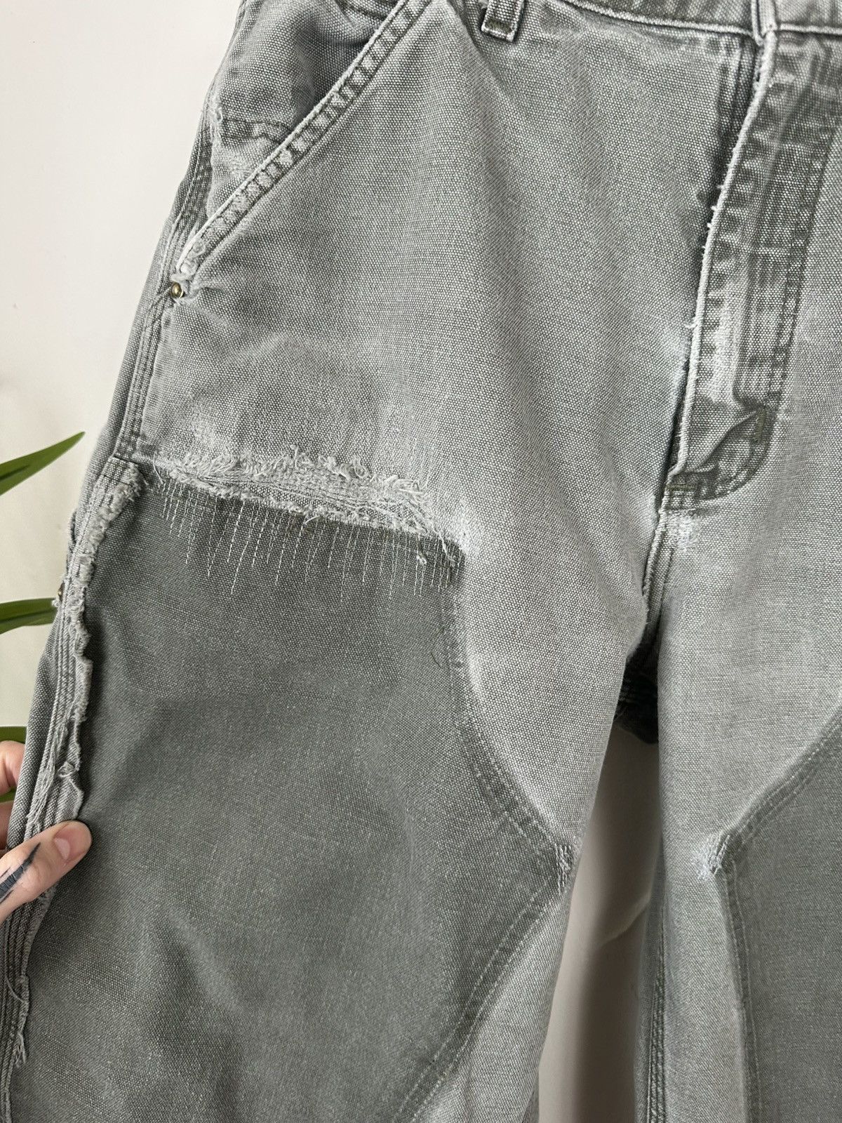 Carhartt (31x30) CRAZY THRASHED REPAIRED Carhartt Double Knee Pants Size US 31 - 4 Thumbnail