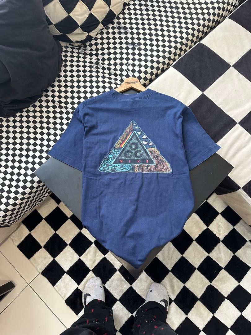 VINTAGE NIKE ACG ELEMENT TSHIRT