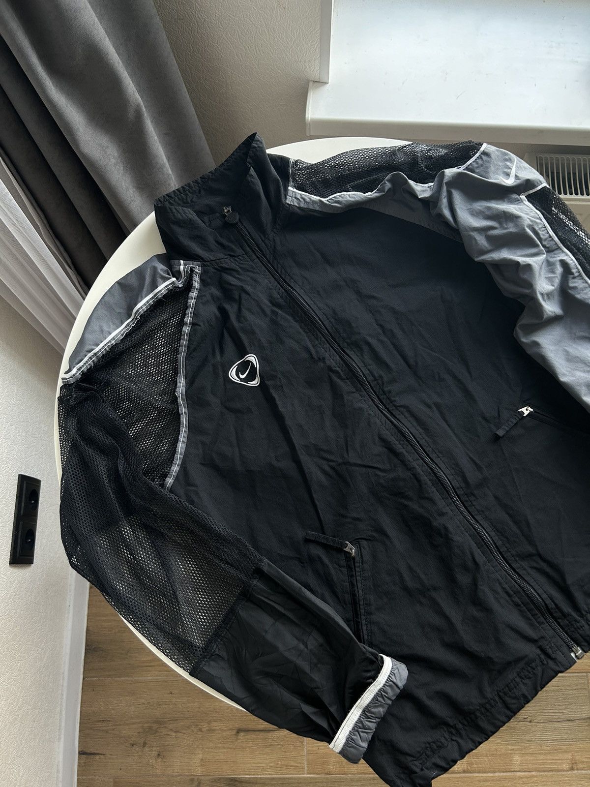 Nike Vintage Avant Garde Nike Logo Mesh Light Jacket Size US M / EU 48-50 / 2 - 22 Thumbnail