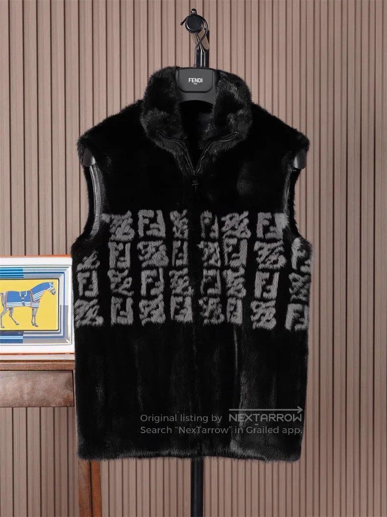 Fendi Fendi Men's Fur Vest Size US S / EU 44-46 / 1 - 1 Thumbnail