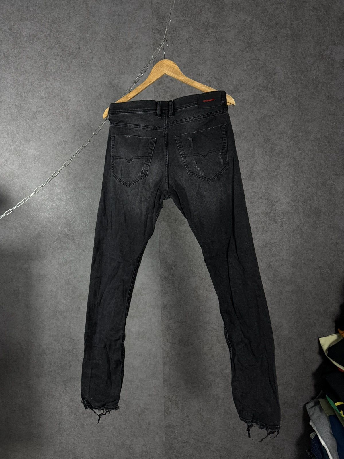 Diesel Diesel Tapphar slim-carrot designer distressed denim jeans Size US 32 / EU 48 - 7 Thumbnail