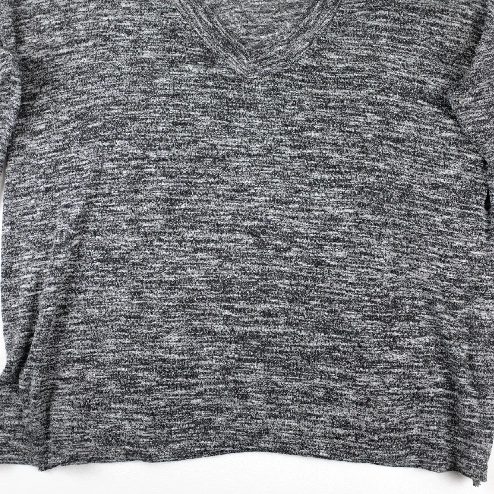Old Navy Old Navy Shirt Gray V-Neck 3/4 Sleeve Womens Size L Size L / US 10 / IT 46 - 6 Thumbnail