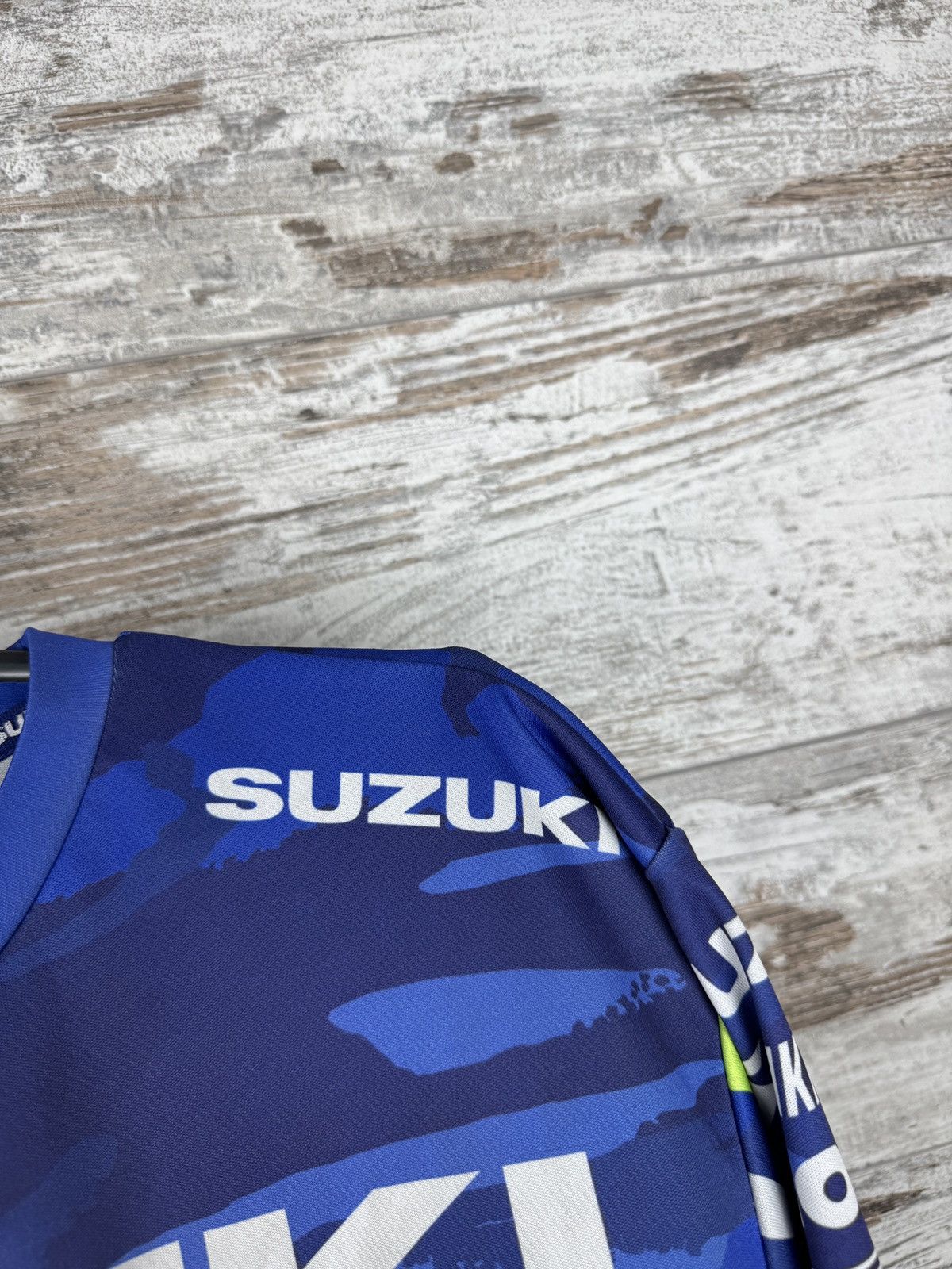 Vintage Mens Vintage Suzuki racing T-shirt tee rare size L Size US L / EU 52-54 / 3 - 7 Thumbnail