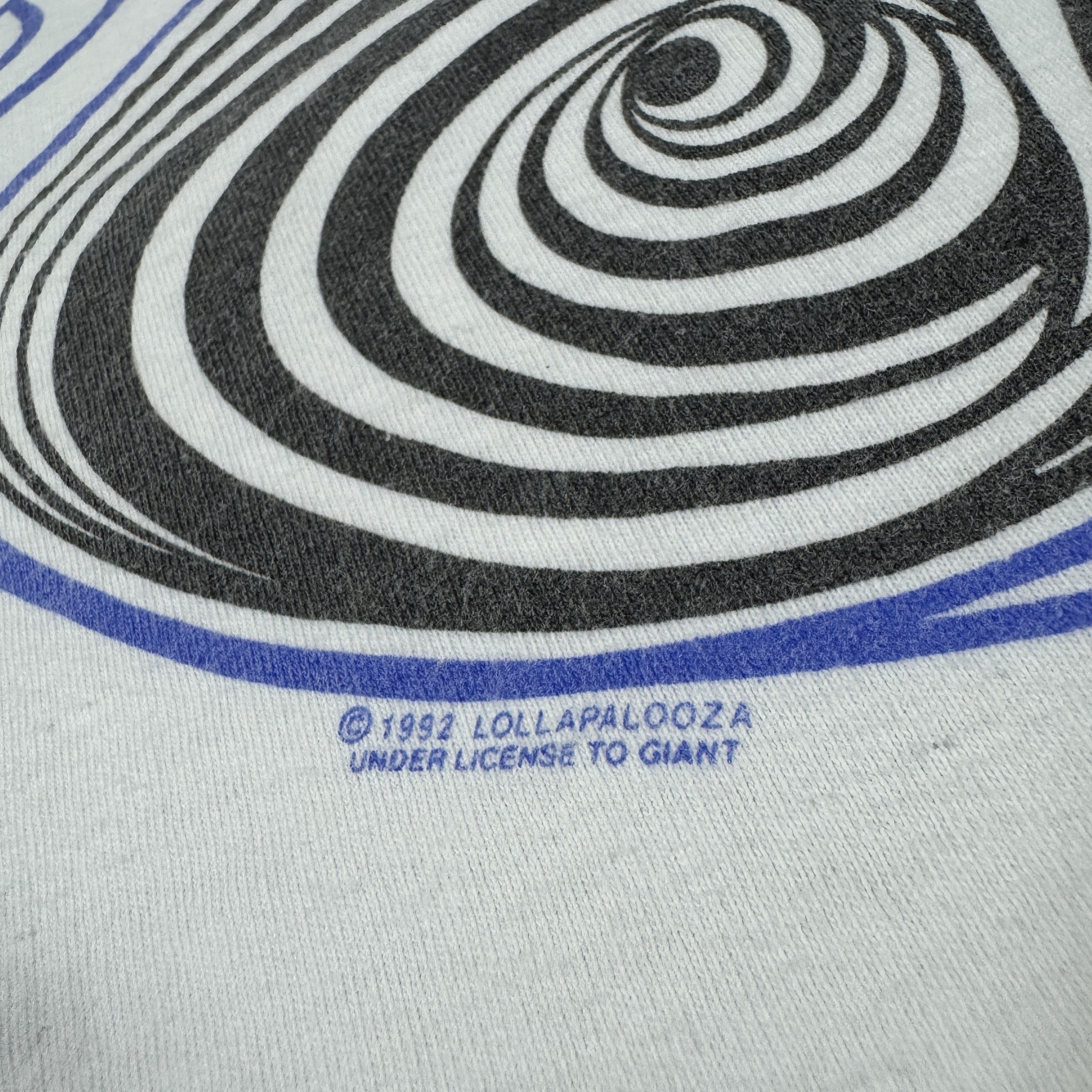 Band Tees 1992 Lollapalooza Festival Shirt Size US L / EU 52-54 / 3 - 5 Thumbnail